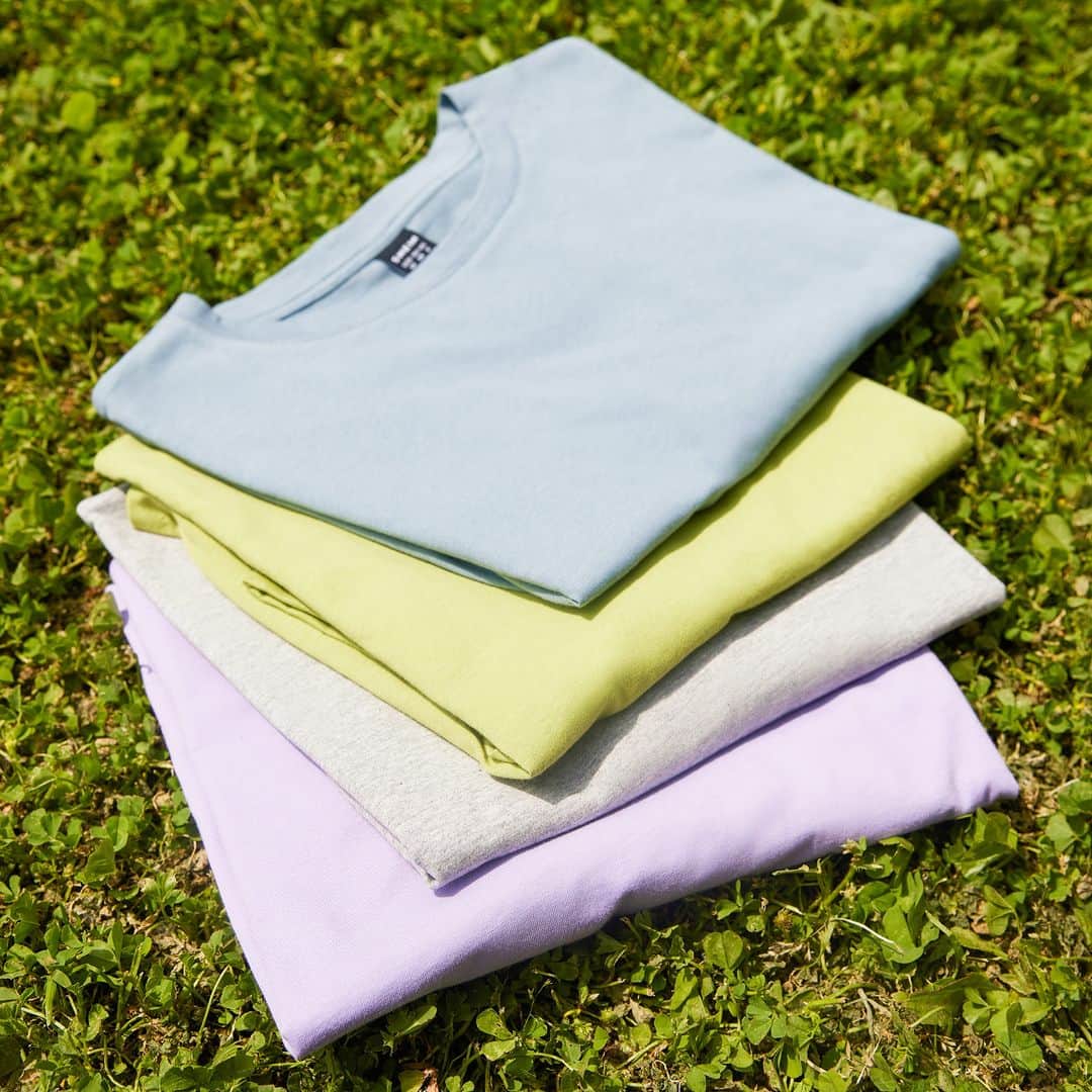 SHEINのインスタグラム：「Your cute and comfy color palette just dropped 🎨💫 Keep your spring and summer BASICS light and airy in picture-perfect pastels 👚👕  🔎2223313 2006257 13220889 13246959 2006260 13247128  #SHEINBASICS」