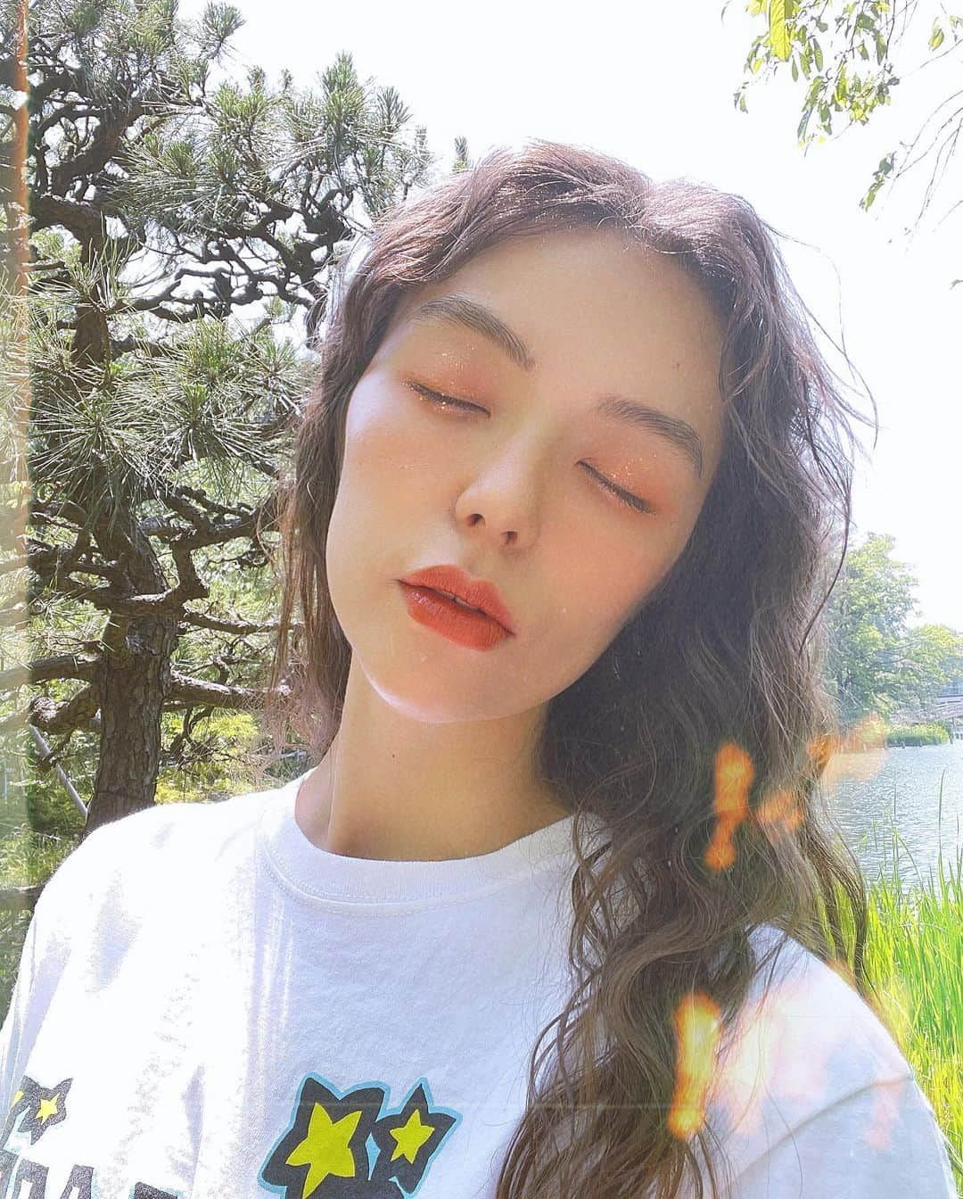 maya kibbel キベルまやさんのインスタグラム写真 - (maya kibbel キベルまやInstagram)「New favorites from @didion_beauty 🕊️🩵 DIDIONから初めてのマスカラが登場！全3色。🎨 他の商品もおすすめです！今日使ったのアイテムは以下です: リキッドアイシャドウ (02 The Salmon Dance) 🍣 リキッドグリッター (01 Eternal Reflection) 🪩 スムースカラーアイライナー (07 Golden Hour) 🌅 トーンカラーマスカラ (03 Clear Evony) 〰️」5月23日 23時46分 - mayakibbel