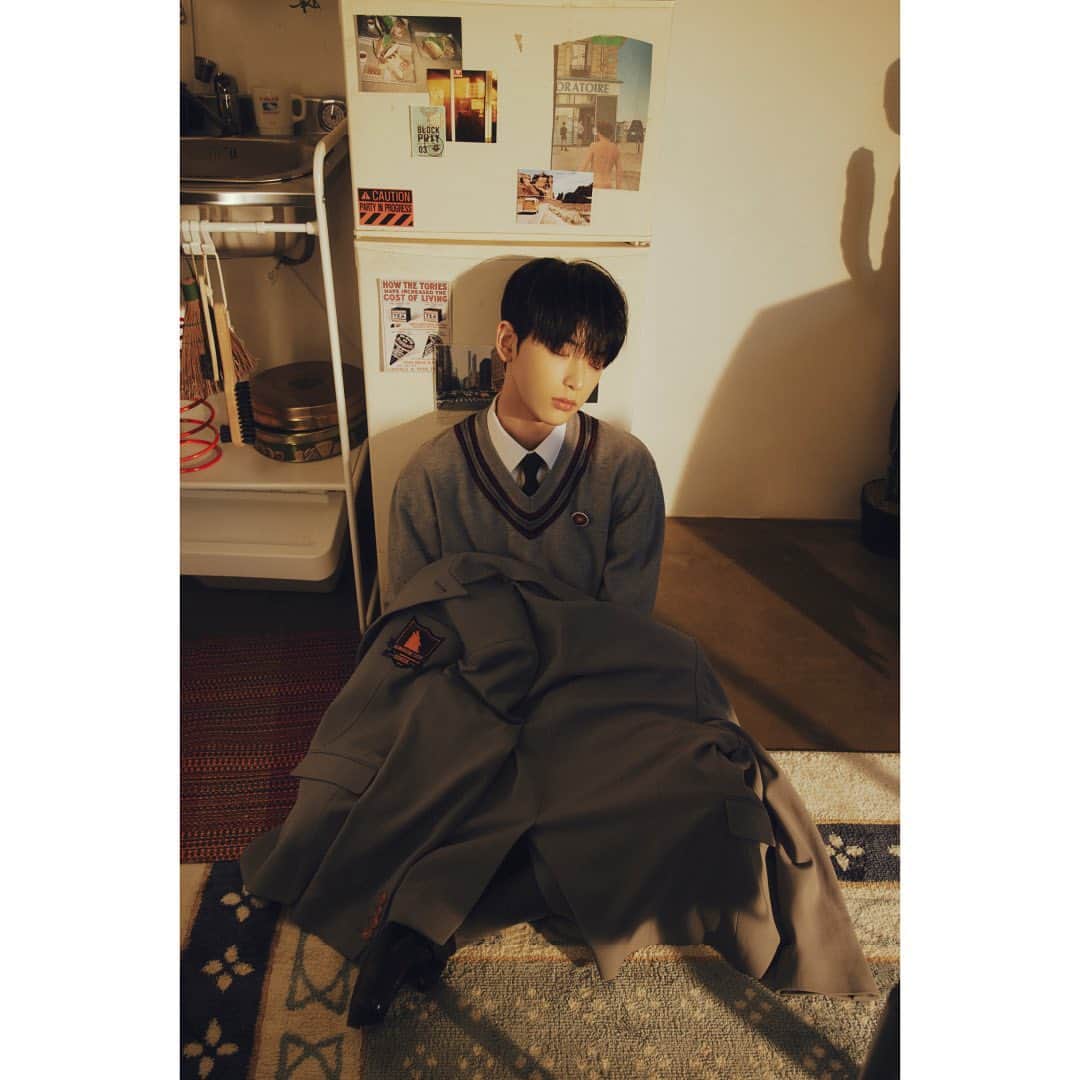 &TEAMさんのインスタグラム写真 - (&TEAMInstagram)「First Howling : WE  Concept Photo #BLOOM #HARUA   2023.06.14 0:00 JST/KST  #andTEAM #FirstHowling_WE」5月24日 0時12分 - andteam_official
