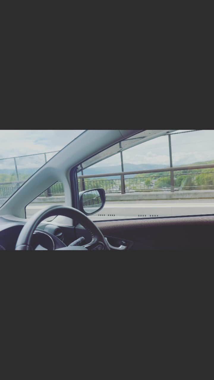 佐野碧のインスタグラム：「長野の旅🛣  #長野　#茅野　#安曇野　#自分軸  #drive #ドライブ #山好き　#自然栽培  #自然療法　#nature   千の灯火〜shanti〜／佐野碧」