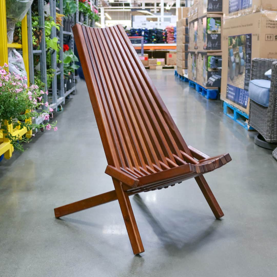 Costcoさんのインスタグラム写真 - (CostcoInstagram)「This solid acacia wood seat is sealed to be water-resistant. ✅  Shop link in bio: Melino Wooden Folding Chair」5月24日 4時01分 - costco