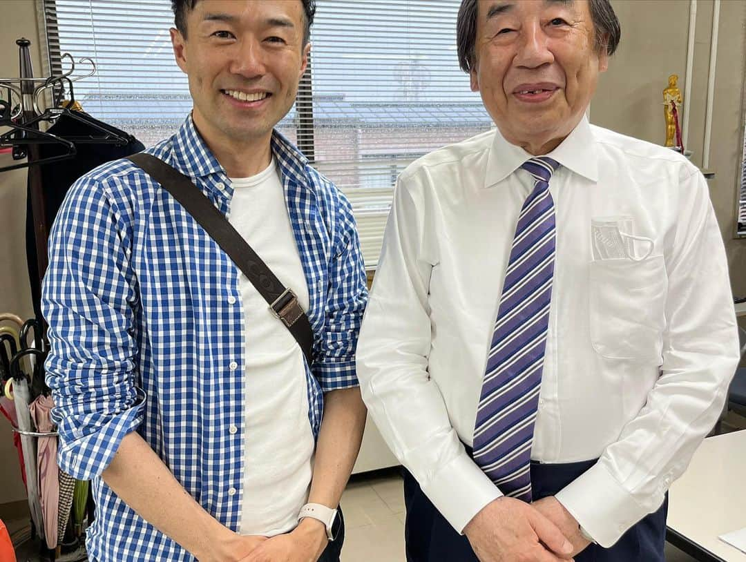 牧野克彦さんのインスタグラム写真 - (牧野克彦Instagram)「KBS京都『角田龍平の蛤御門のヘン』に念願の初出演。小1からの付合い、角ちゃんと宇治市立伊勢田小学校の思い出や職業について1時間半語り合いました。楽しかった！」5月24日 5時21分 - makinokatsuhiko