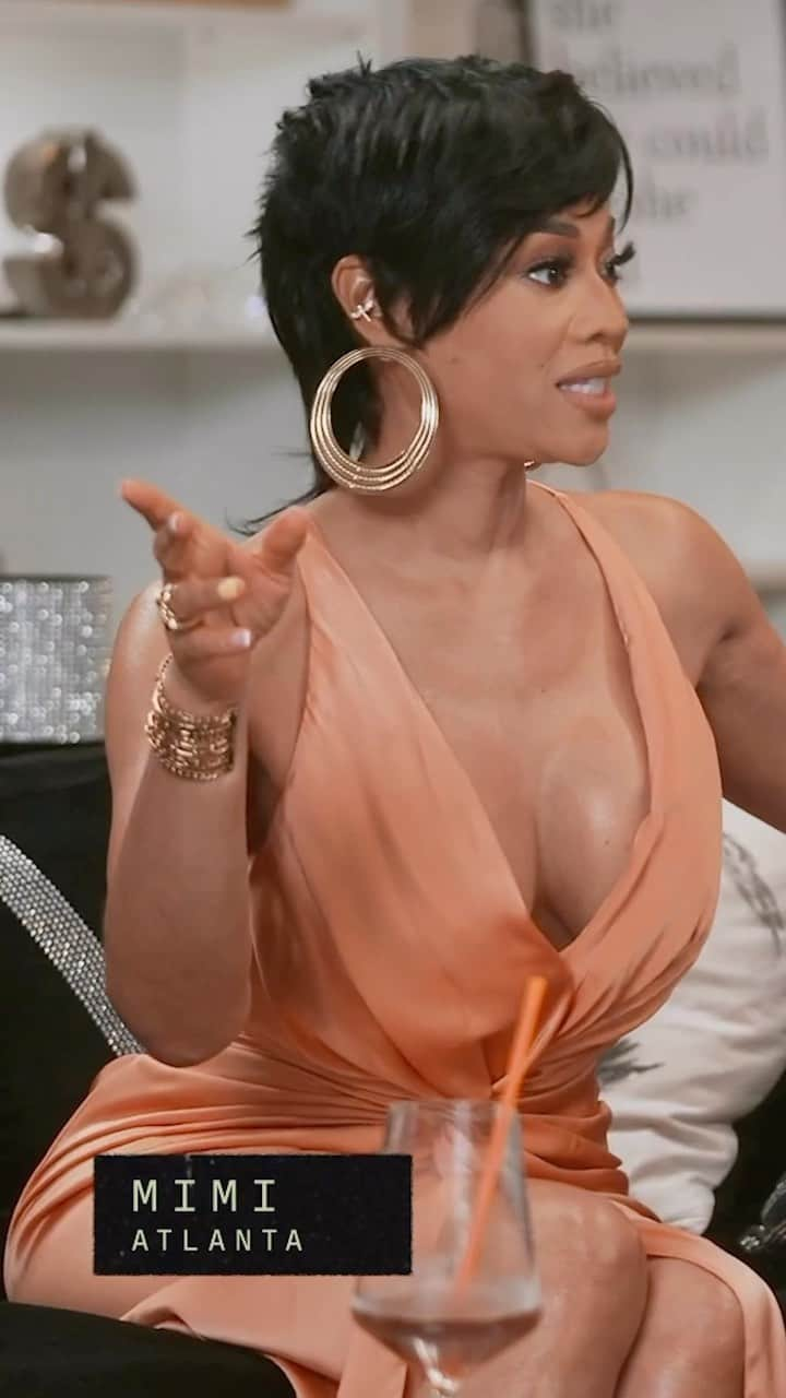 ミミ・ファウストのインスタグラム：「Ready to RUN IT 🔙? Join us for a rewatch of @LoveAndHipHop Atlanta season 1 during 2 new episodes of #LHHATL: Run It Back TONIGHT starting at 7p on @MTV! #RunItBack #MTVTuesdays」