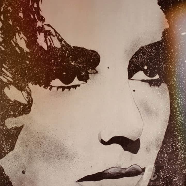 パリス・マイケル・キャサリン・ジャクソンさんのインスタグラム写真 - (パリス・マイケル・キャサリン・ジャクソンInstagram)「Join us in honoring NBA Hall of Fame legend, philanthropist and businessman Earvin "Magic" Johnson and philanthropist and entrepreneur Cookie Johnson who will accept The Elizabeth Taylor Commitment To End AIDS Award at our fourth annual Elizabeth Taylor Ball to End AIDS on September 21, 2023, in Beverly Hills, CA! Co-Chairs for this year's gala include myself and entrepreneur, producer, ETAF friend and longtime supporter Christine Chiu. Thank you to our generous Presenting Sponsor, Gilead Sciences. Click the link in our bio for more information and ticket purchases. #ElizabethTaylor #ElizabethTaylorBallToEndAIDS #ETAF #EarvinMagicJohnson #CookieJohnson #ParisJackson #ChristineChiu #GileadSciences」5月24日 7時54分 - parisjackson