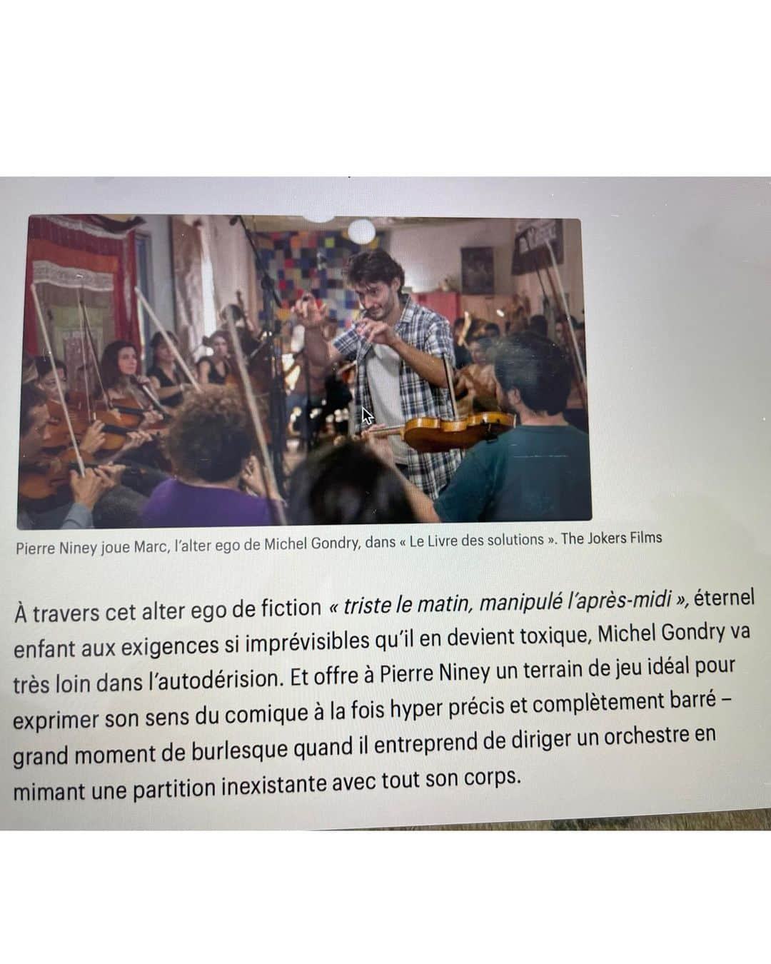 ピエール・ニネさんのインスタグラム写真 - (ピエール・ニネInstagram)「Vous présenter LE LIVRE DES SOLUTIONS a Cannes a été un grand moment d’émotion pour nous et pour moi ! @michelgondry s’est ouvert avec humour, poésie et courage sur un moment très difficile de sa vie et votre accueil a été une récompense énorme. Parler aujourd’hui de santé mentale est primordial… et je suis heureux de le faire dans un film aussi inventif, sincère et drôle ! A bientôt au cinéma pour les autres !!! ⛅️」5月24日 8時27分 - pierreniney