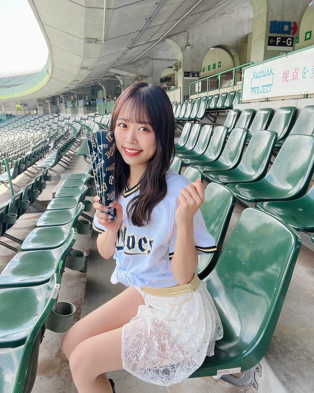 REINAさんのインスタグラム写真 - (REINAInstagram)「⁡ ⁡ ⁡ ⁡ おは🐰🌼 ⁡ ⁡ 大好きなほっともっとフィールド神戸⚾︎ ⁡ 今日も一緒に全力応援しましょ~~📣♡ ⁡ ⁡ ⁡ ⁡ ⁡ ⁡ ⁡ ⁡ #オリックス #BsGirls #Bs2023 #NPB #ORIX #buffaloes #プロ野球 #baseball #野球 #野球好き #オリ姫 #インスタ野球女子 #野球好きな人と繋がりたい #Instagram #follow #オリックスバファローズ #京セラドーム大阪 #ほっともっとフィールド神戸 #球場 #応援 #BsGirls10th💎 #instalike #like4like #followme  #reina_bsgirls #reina_360  #SMILE全開 #🌼 #🐰 #🥐」5月24日 8時51分 - reina_bsgirls_360