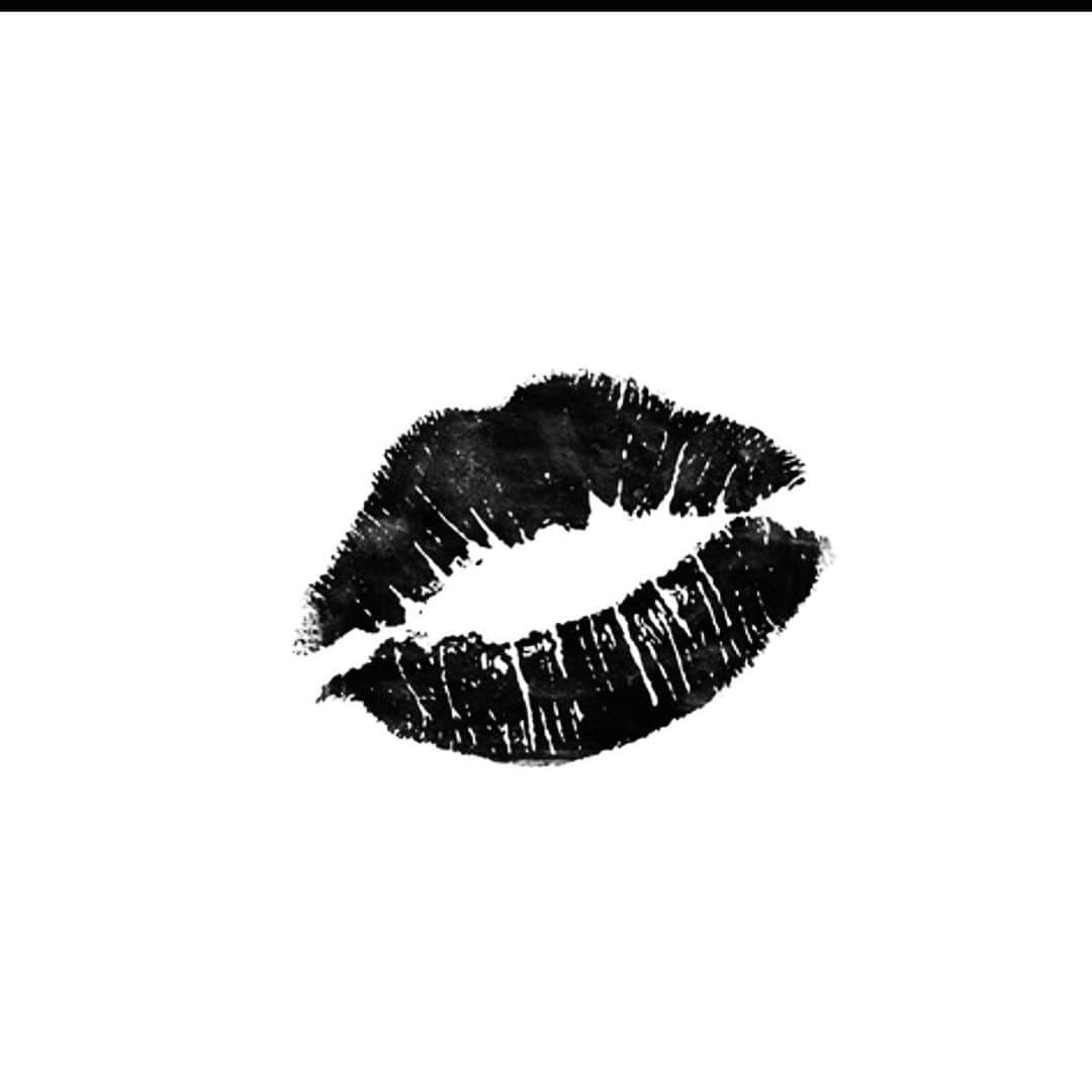 のインスタグラム：「🖤🖤🖤」