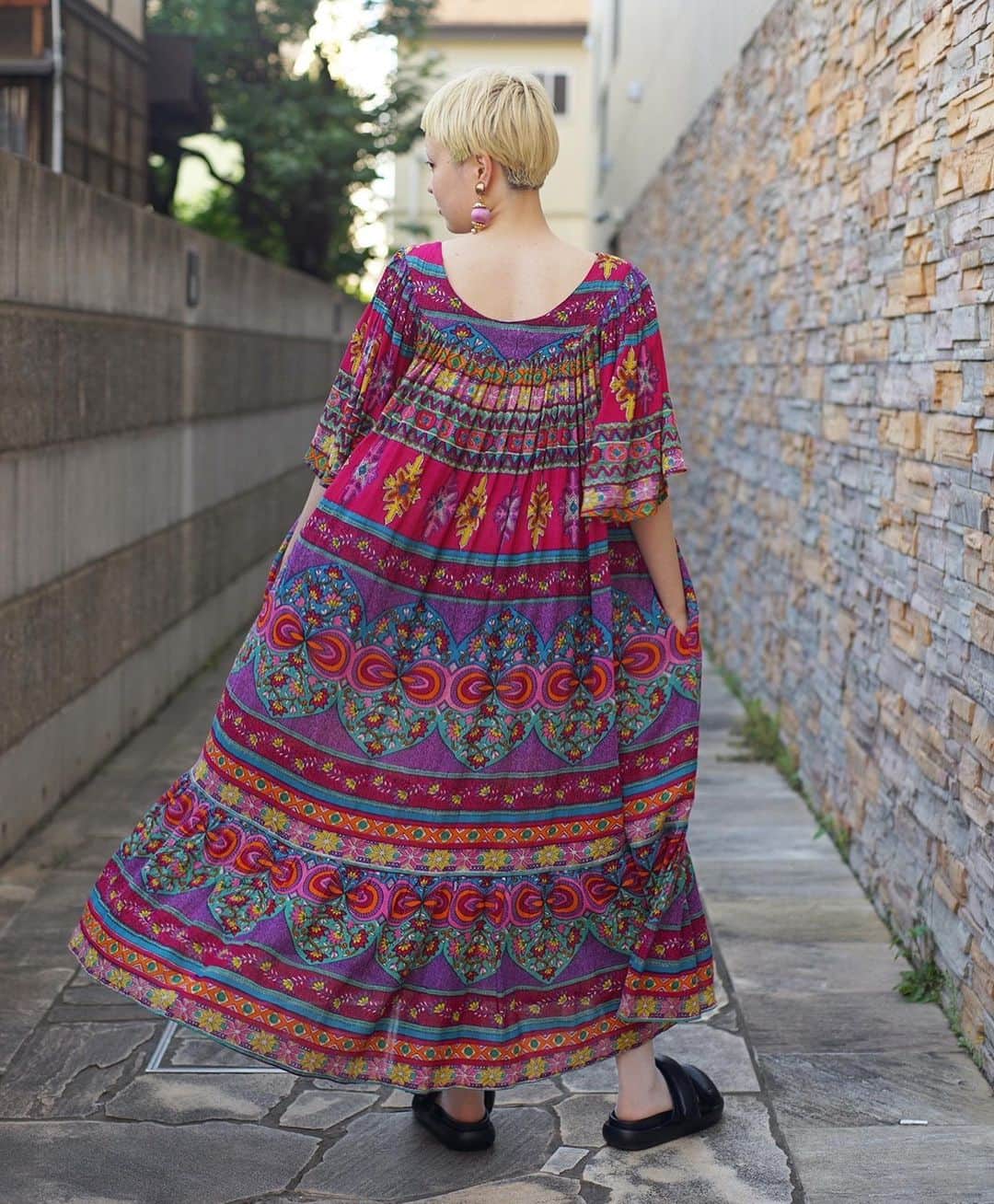 PUNK CAKEさんのインスタグラム写真 - (PUNK CAKEInstagram)「⭐️NEW ARRIVAL⭐️ ☑︎ S/S pink ethnic dress【SOLD】  Now on sale ➡︎ ONLINE STORE   PUNK CAKE POP-UP 5/27(土)〜6/2(金)  学大高架下Market出店　 6/3(土).4(日)  model / @momooka_koyoi」5月24日 20時45分 - punk_cake