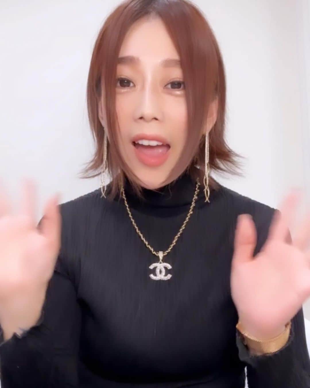 Rieco Iwaiのインスタグラム：「毎月セミナーやらせて頂いて、 今回で気がつくと8ヶ月が経過致しました😂  はやいですね〜  #セミナー講師 #ウェビナー #キャンペーン #美容」