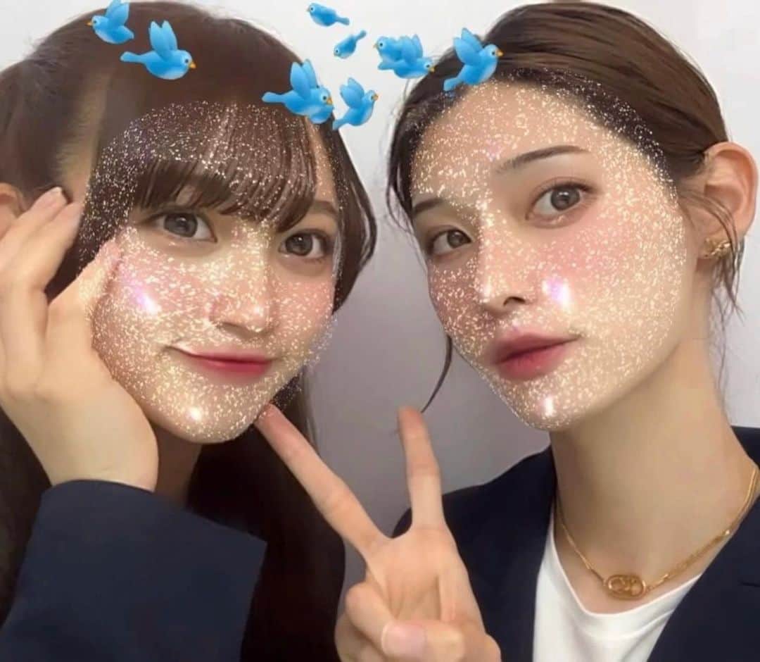 冨永真姫さんのインスタグラム写真 - (冨永真姫Instagram)「お兄ちゃん💚5.24🎂 Happy birthday to you❤︎ これからもよろしくね✨  #5月24日 #お誕生日おめでとう  #これからもよろしくね  #happybirthday  #シブサン  #shibu3project #グリーンクラス #プリント倶楽部  #プリクラ #兄妹  #きゅーななぱーせんと  #ジャケットコーデ  #おそろコーデ  #polobear  #jk #fjk」5月24日 20時25分 - t_maki1003