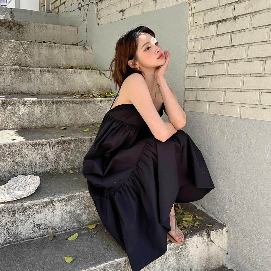 Yoonbitnaのインスタグラム：「놀러가고싶ㄷr🖤」