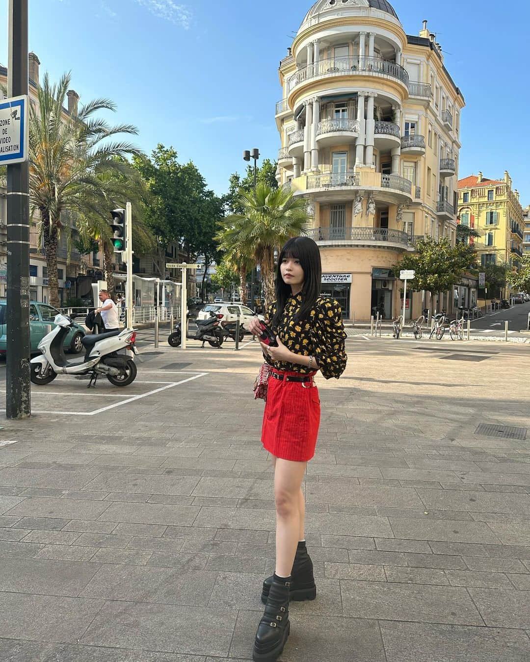 景井ひなさんのインスタグラム写真 - (景井ひなInstagram)「_ in Cannes 📸🌹  #cannes2023 #festivaldecannes #toga」5月24日 12時34分 - kagei_hina