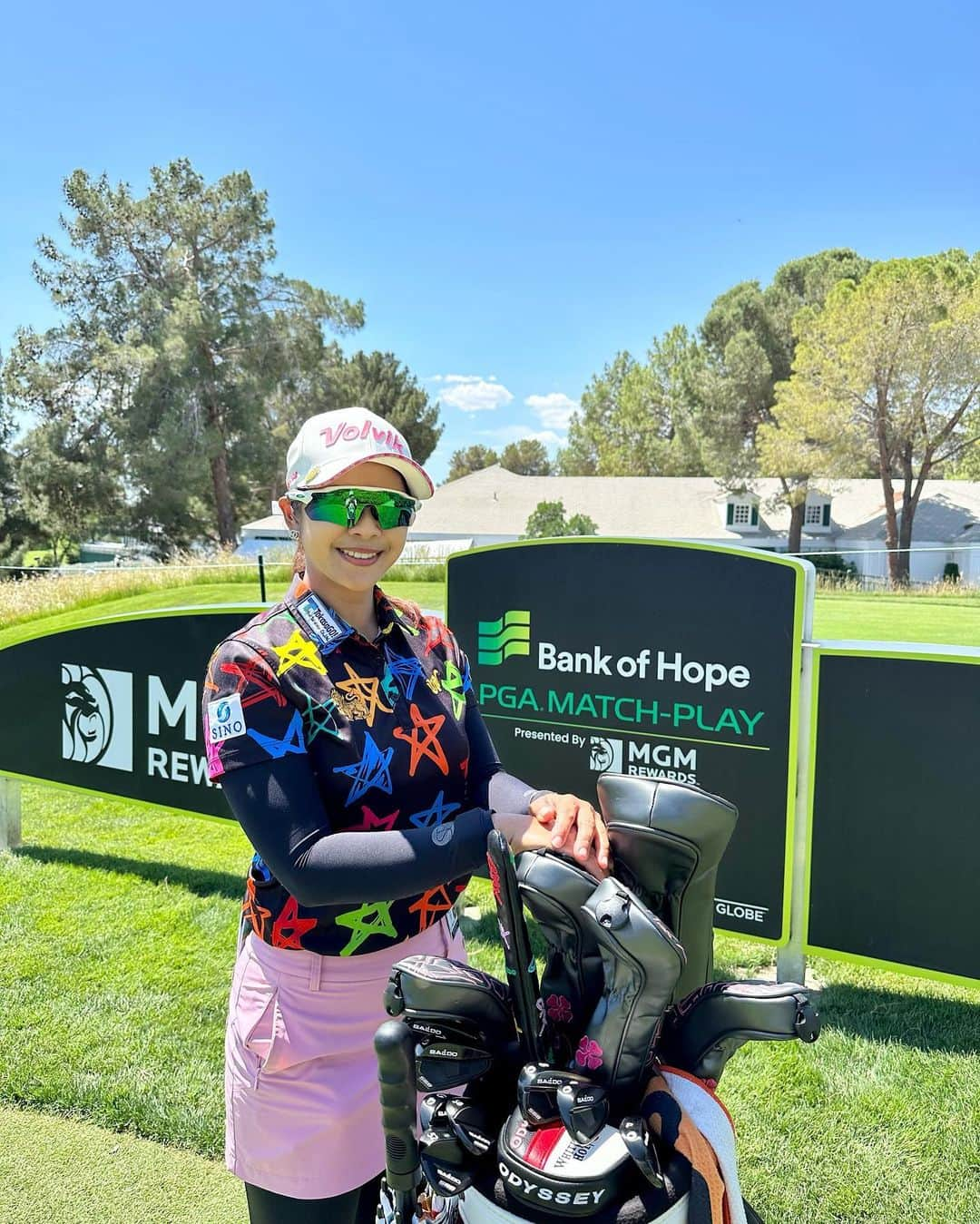 ポーナノン・ファトラムさんのインスタグラム写真 - (ポーナノン・ファトラムInstagram)「A week in Las Vegas😃⛳️✌️#bankofhope #lpgamatchplay」5月24日 12時52分 - waen_pornanong