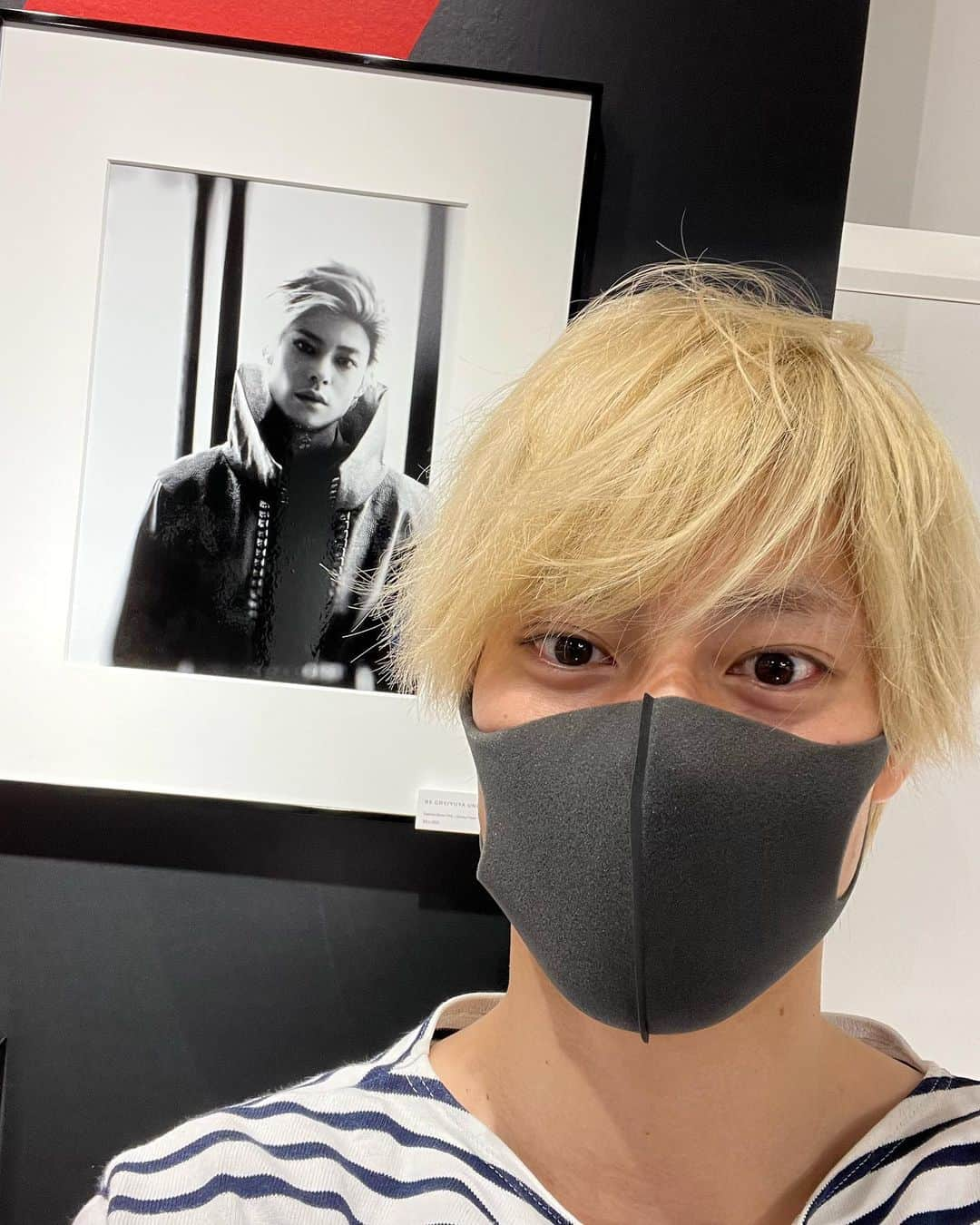 宇野結也さんのインスタグラム写真 - (宇野結也Instagram)「. HELI-X VISUAL ART EXHIBITION ありがとうございました！  色々お話しできて、聞けて楽しかったなー！ 29日までラフォーレ原宿でやってるので、是非✨」5月24日 13時07分 - unoyuya