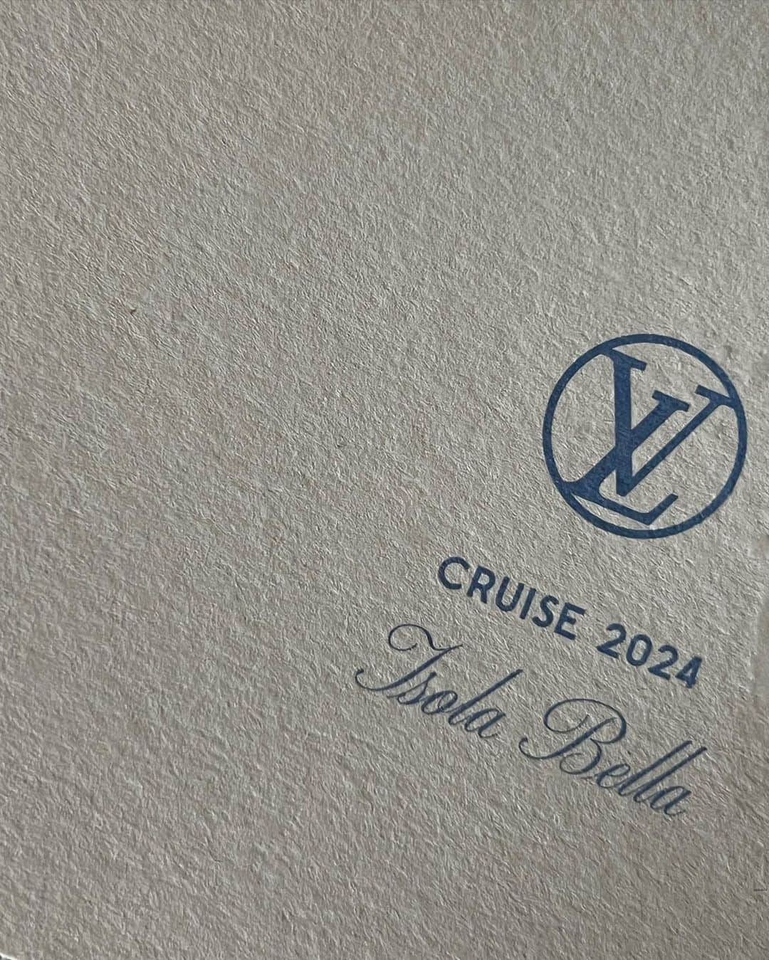ガラ・ゴンザレスさんのインスタグラム写真 - (ガラ・ゴンザレスInstagram)「First time in Lago Maggiore with @louisvuitton . Tune in for tonight’s cruise show  #Lvcruise24」5月24日 20時48分 - galagonzalez