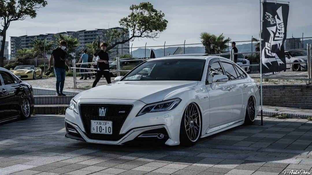 J-Auto Showさんのインスタグラム写真 - (J-Auto ShowInstagram)「#JAutoShow #SONYFX3 #carphotographer #carpictures #carpics #shakotan #stancedcars #stancejdm #jdmstance #staticlife #vipjapan #jdmdaily #galerie #220クラウン #22クラウン #クラウン #Toyotacrown」5月24日 15時27分 - jautoshow