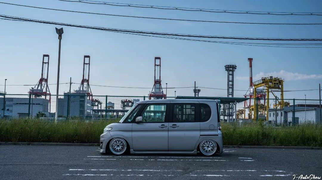 J-Auto Showさんのインスタグラム写真 - (J-Auto ShowInstagram)「#JAutoShow #SONYFX3 #cinematiccars #daihatsutanto #daihatsutantocustom #タント #タントカスタム #軽カスタム #軽自動車」5月24日 15時51分 - jautoshow