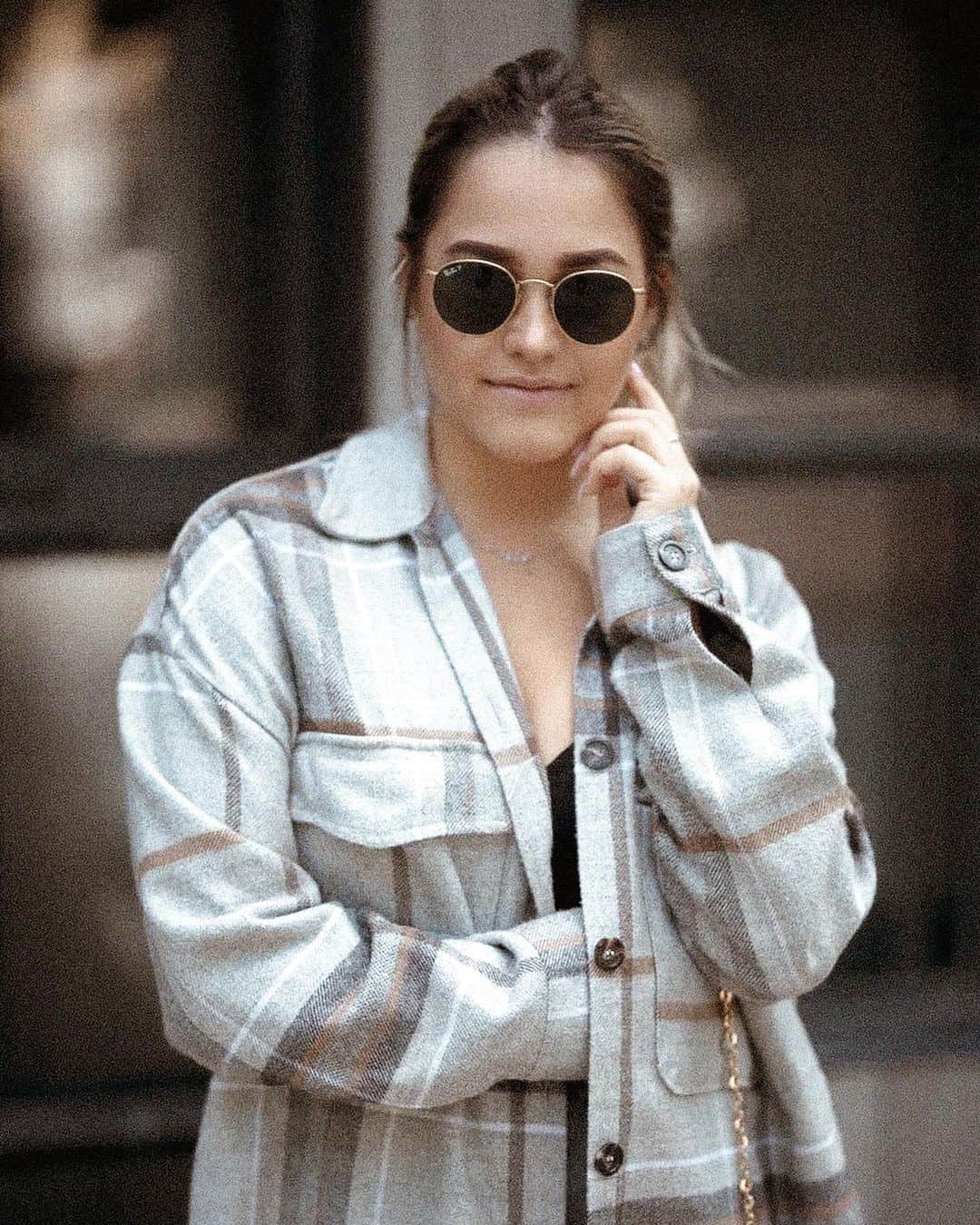 エレーナ・エレミナのインスタグラム：「🌷」