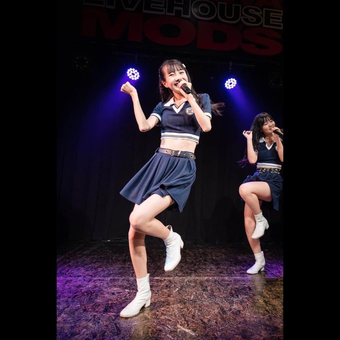 東恩納瑠花さんのインスタグラム写真 - (東恩納瑠花Instagram)「2023.3.19 ラビラブIDOLスクール卒業LIVE＆新メンバー発表会  🍒sweet cherry pepper's🌶  夏衣装でした🌈✨  お写真ありがとうございます📸🙌🏻 歌って🎤ダンスして結構動いているのに、綺麗に撮れてすごい👀✨ るか🍒 つづく。。。😊  #japan #sweetcherrypeppers #okinawa #沖縄 #チェリーチェリ #scp  #モデル #colors沖縄 #アイドル #idol #ラビラブ #ラビラブidolスクール」5月24日 17時03分 - ruka.ru_ru