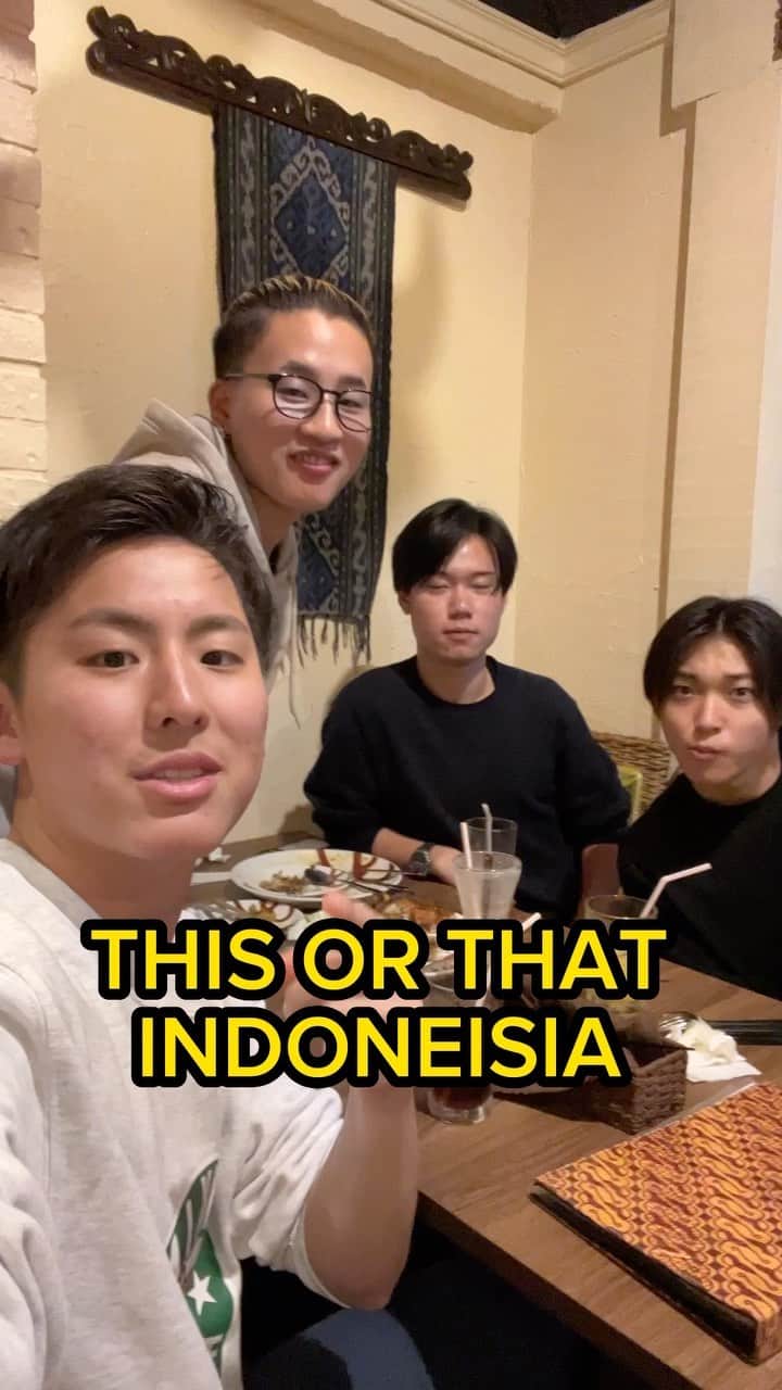 のインスタグラム：「THIS OR THAT INDONESIA 🇮🇩 SAMA TIKTOKER JEPANG @dari_japan_ Mereka baru buat channel YouTube Dan Tiktok dan lagi bikin banyak konten menarik banget untuk orang Indonesia!! Silakan nonton ya! Dan kalo kalian suka reels kayak ini komentar dong 👍」