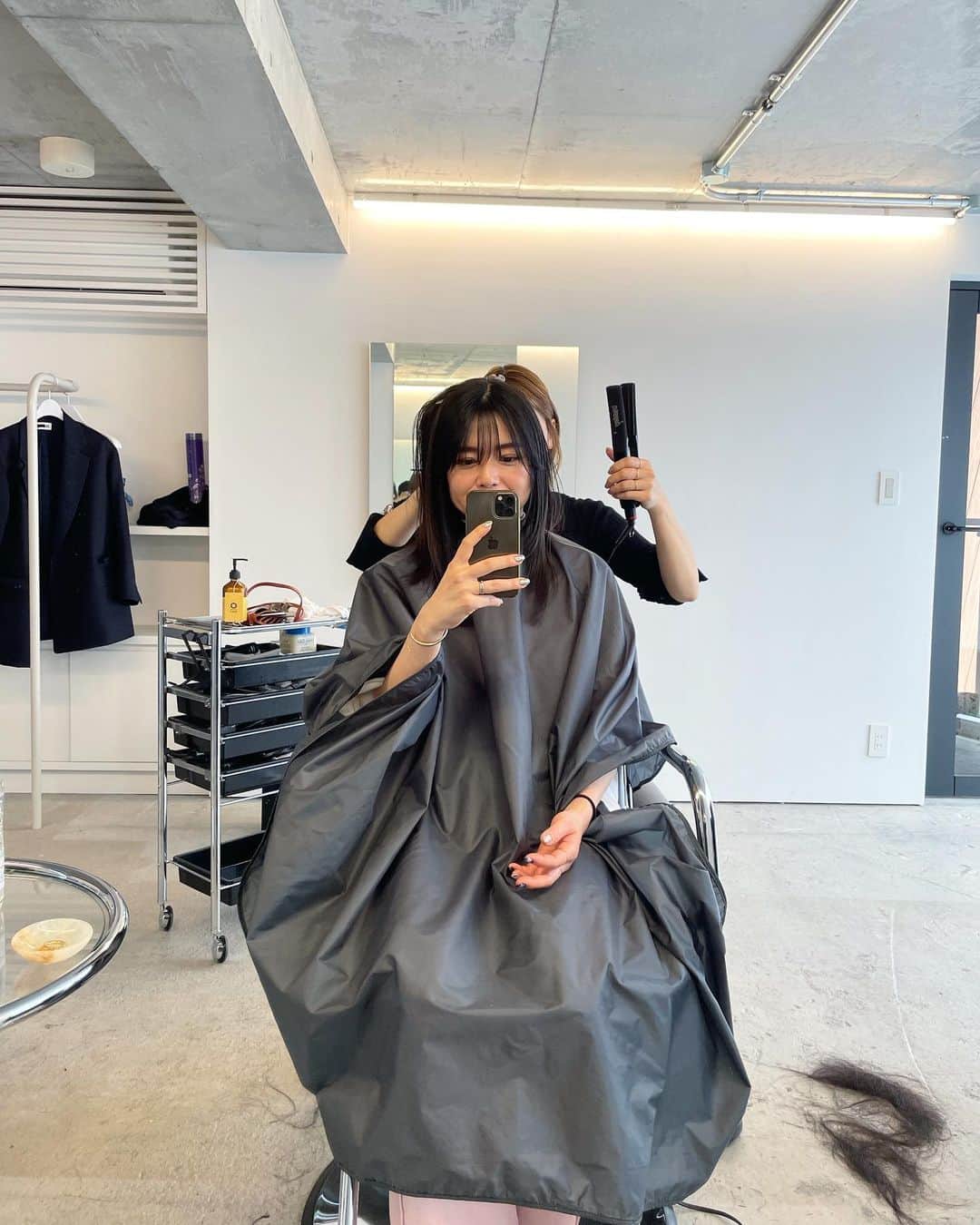 Yu-kiさんのインスタグラム写真 - (Yu-kiInstagram)「I had haircut in Tokyo with @nozomitsuji ✂️It wasn’t big change but I’m really satisfied it🫶🏻 新しいお店でカットしてもらった☺️のぞみさんと2人の贅沢な時間、久しぶりに会ったけど本当面白くてだいすき🩵そして相変わらず美しい✨カットの後まゆかちゃんにも会えた☺️楽しい時間だったな💭」5月24日 17時27分 - yu_ki96