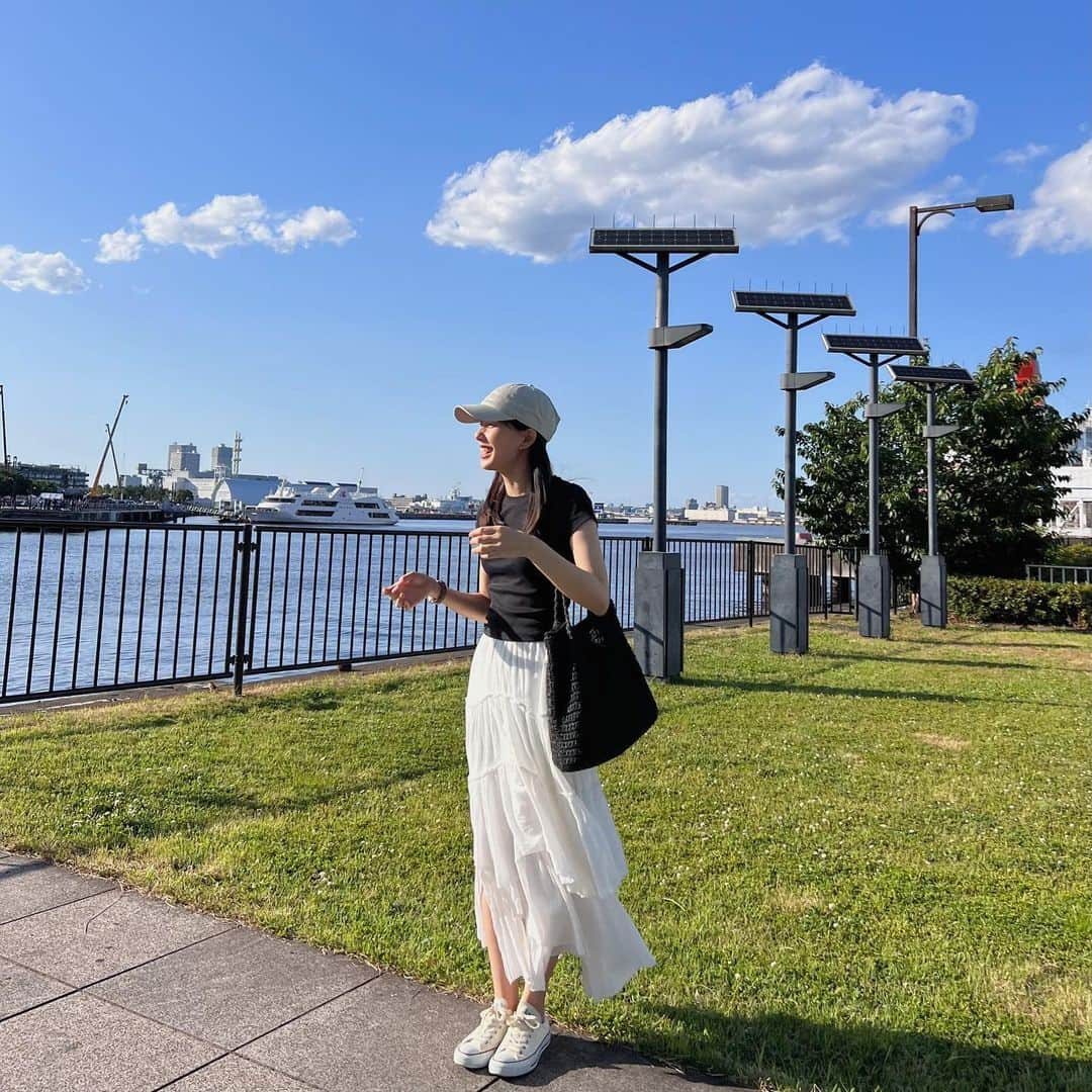 奥村真友里さんのインスタグラム写真 - (奥村真友里Instagram)「横浜ぶらぶらDay🛳🐼  #ootd#fashion #uniqlo#casafline #私服#横浜#大桟橋」5月24日 18時12分 - mayuri_okumura