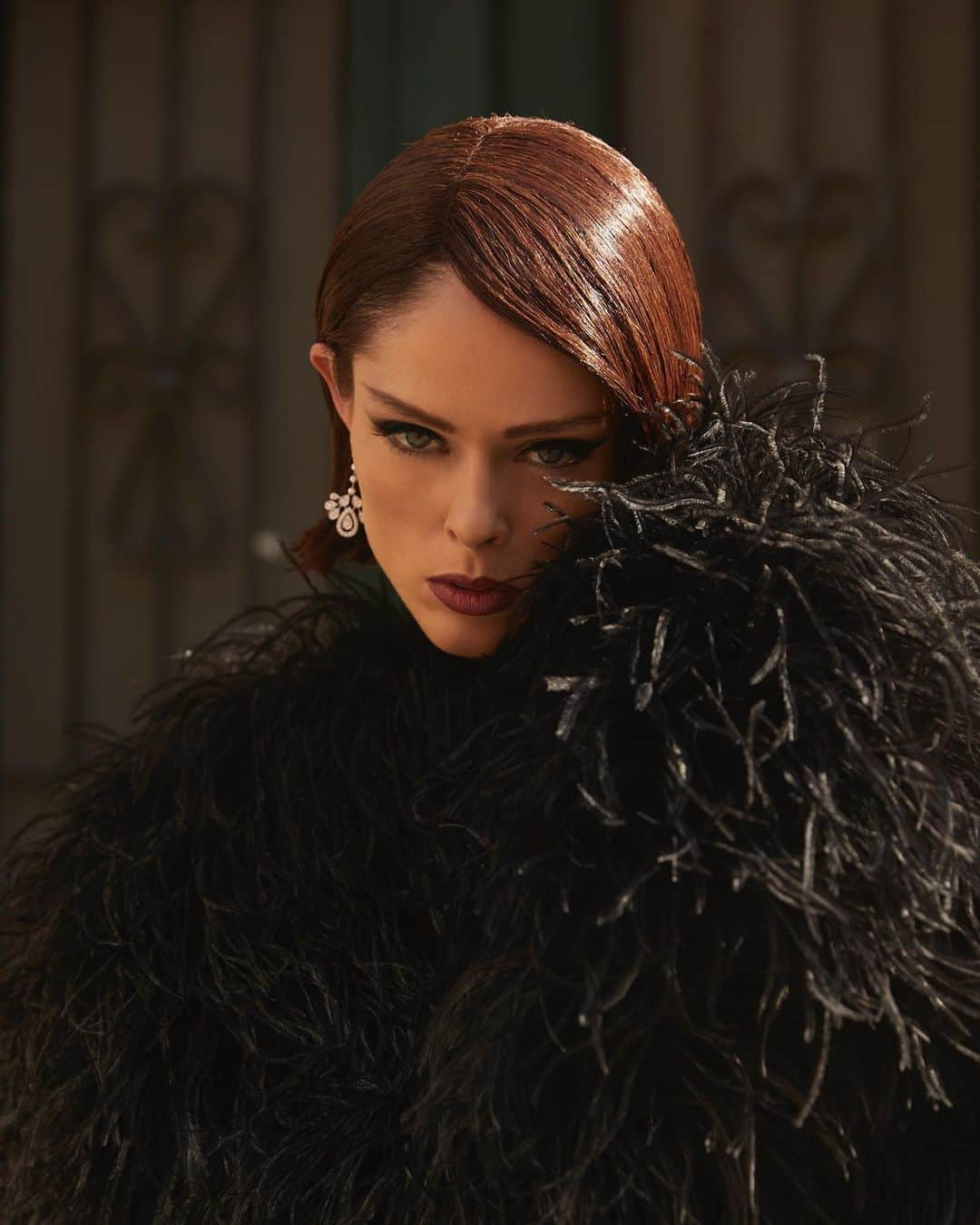 ココ・ロシャさんのインスタグラム写真 - (ココ・ロシャInstagram)「Feeling like a bond villainess 🖤」5月24日 18時15分 - cocorocha