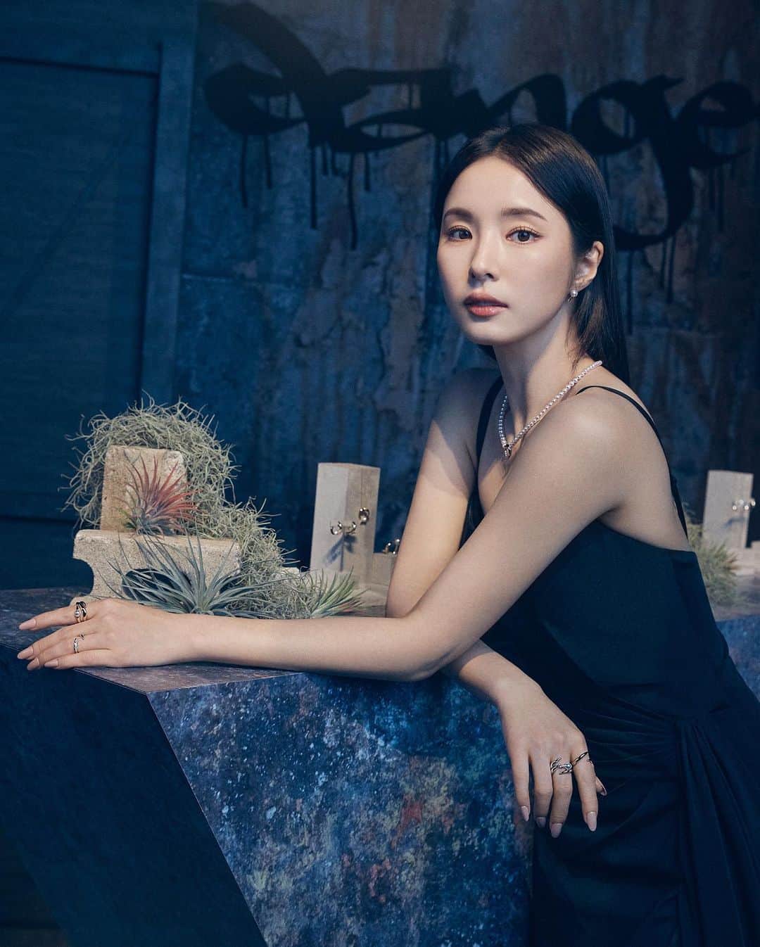 TASAKIさんのインスタグラム写真 - (TASAKIInstagram)「Korean actress SaeKyeong Shin (@sjkuksee) wore the latest ‘danger’ jewellery.  #TASAKI #TASAKIdanger #타사키 #신세경」5月24日 18時42分 - tasaki_intl