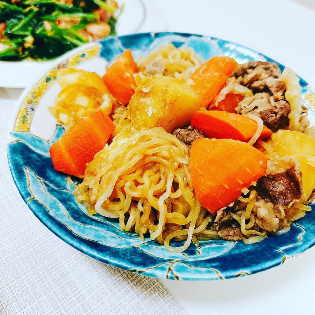 安西ひろこさんのインスタグラム写真 - (安西ひろこInstagram)「最近のおうちごはん🍽️🥢🥣🧂🍲 . 食事の大切さを改めて実感する お話しを素敵な女性から聞いて 料理は得意な方ではないけど なるべく手作り☺️♥️ . 食事で健康や未来の自分が変わるなら なるべく健康的な食事を 口に入れたいですね‼️ . #おうちごはん  #料理  #料理日記  #おうちご飯  #健康 #食事」5月24日 19時08分 - hiroko_anzai_