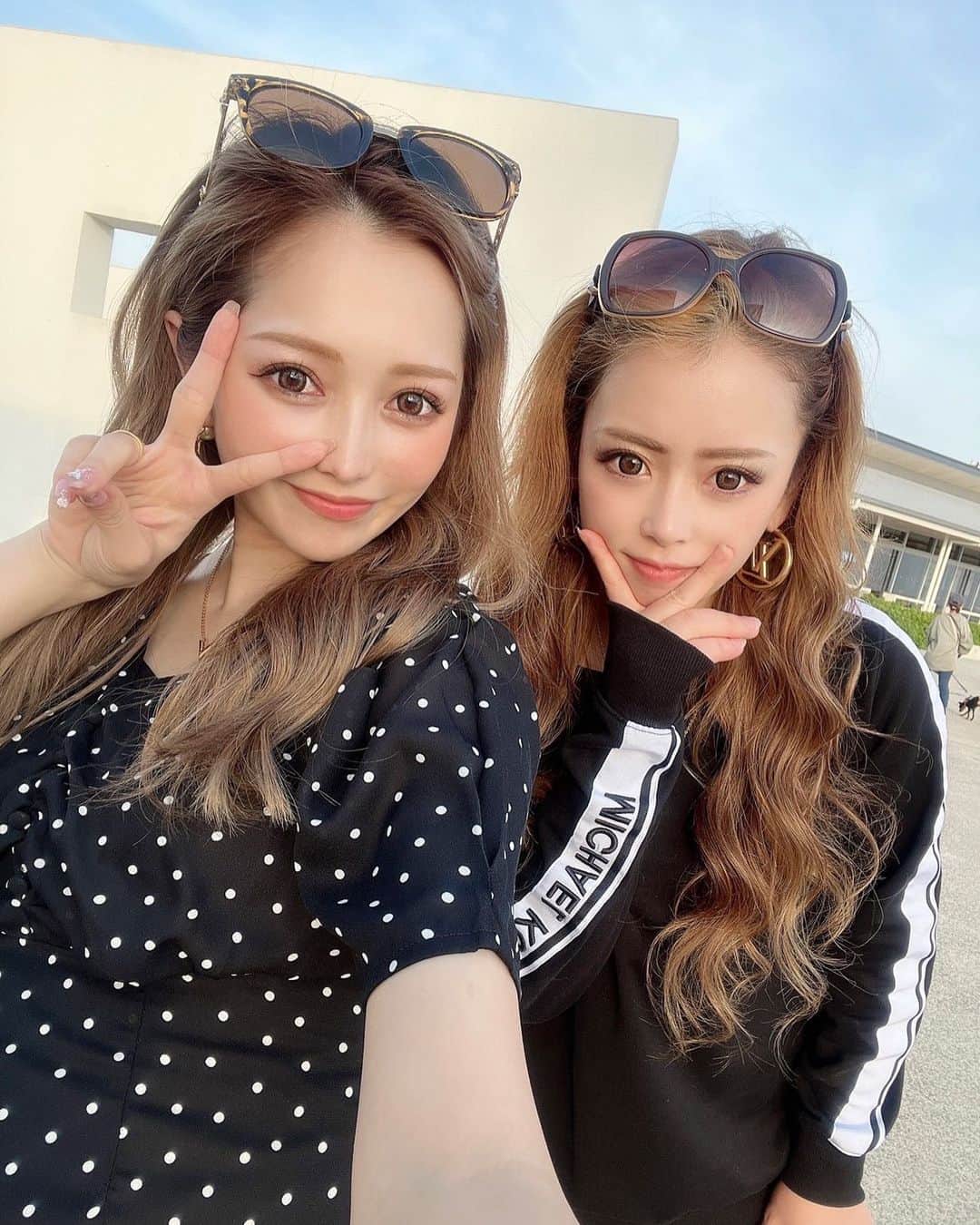 SUZUのインスタグラム：「💗  昔は似てる言われてたのに 最近は全く言われなくなった🥺笑」