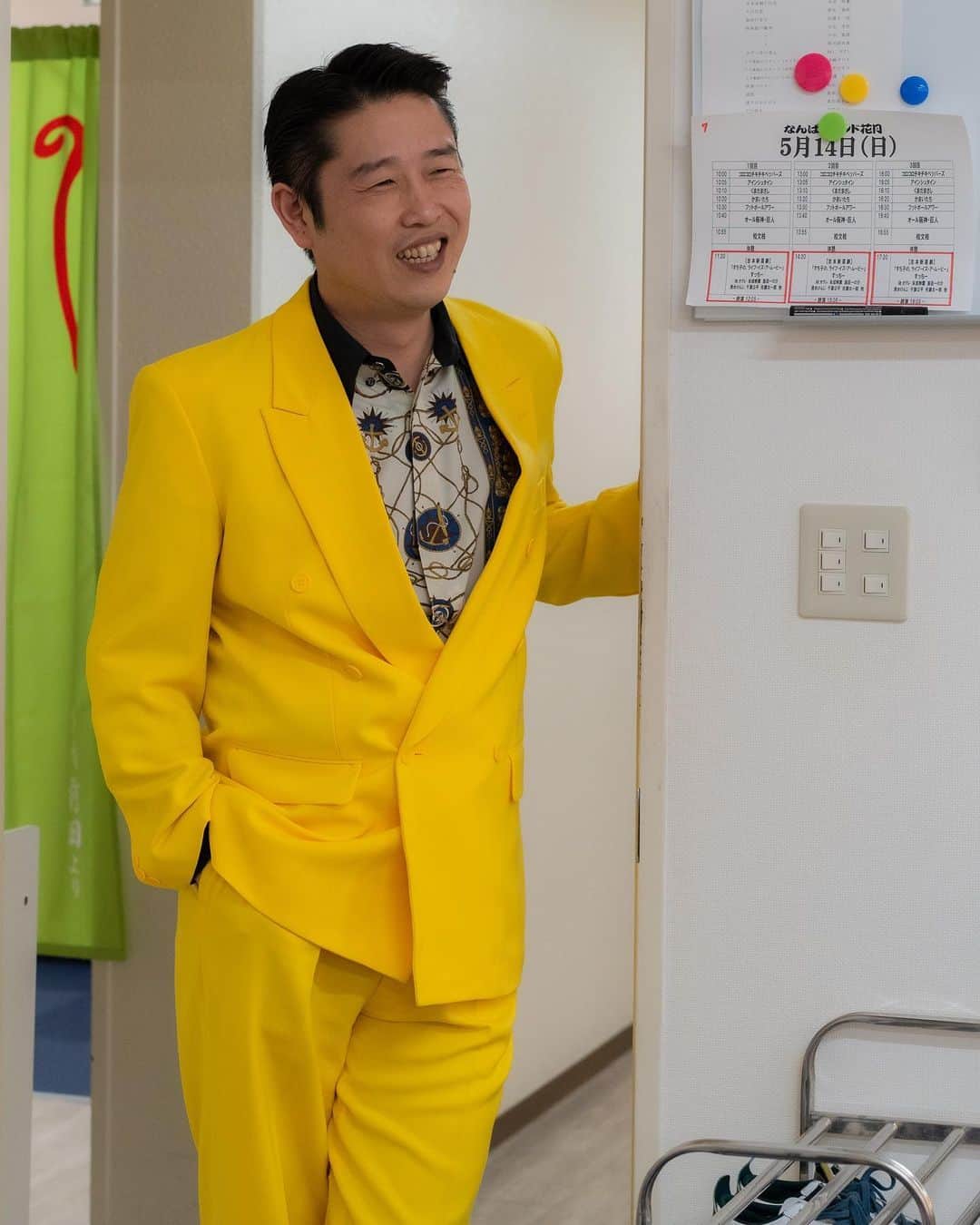 金成公信のインスタグラム：「またオヤドマリくんが撮ってくれてたよん♪あんがとよ^ ^」