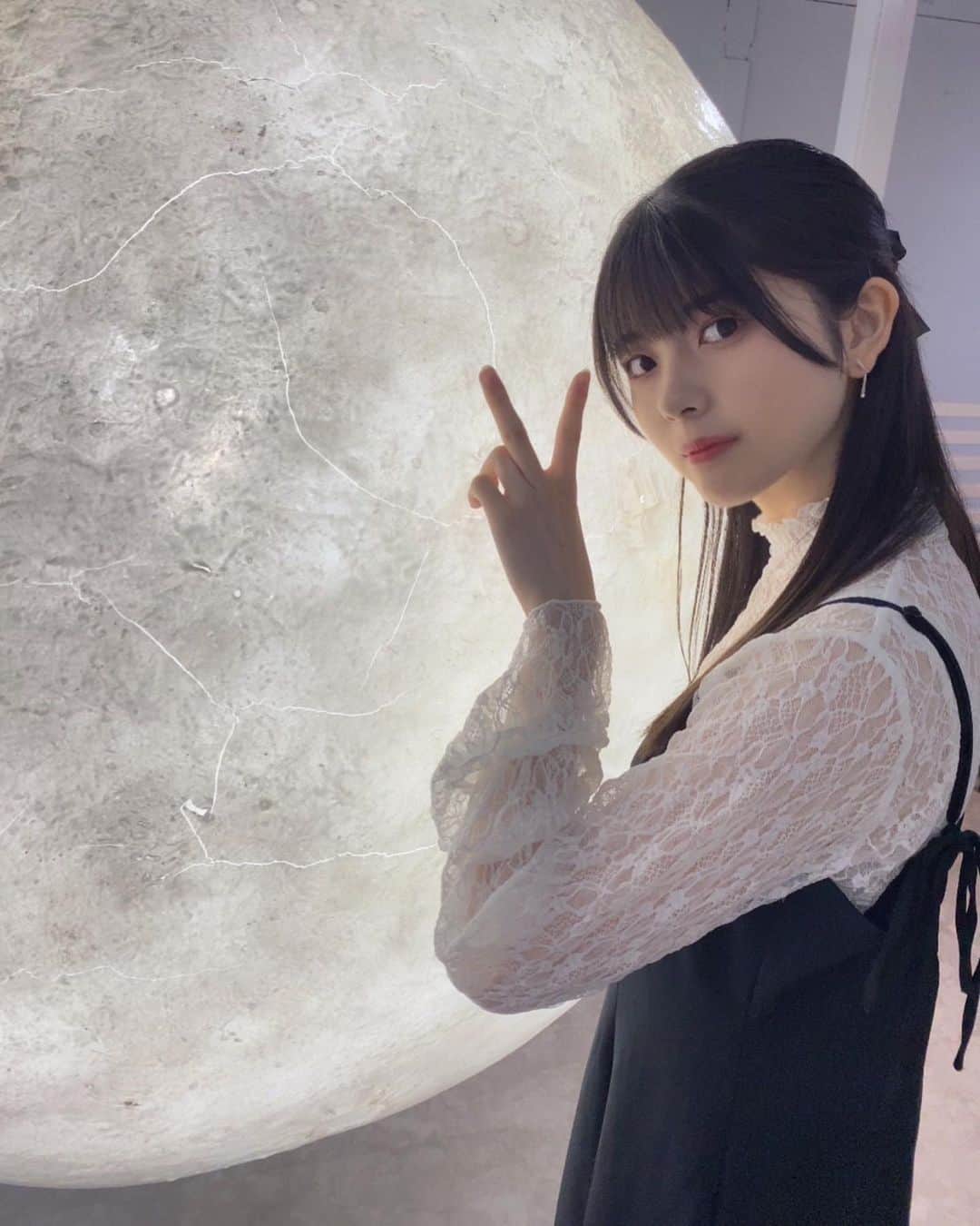 坂下真心のインスタグラム：「🌙」