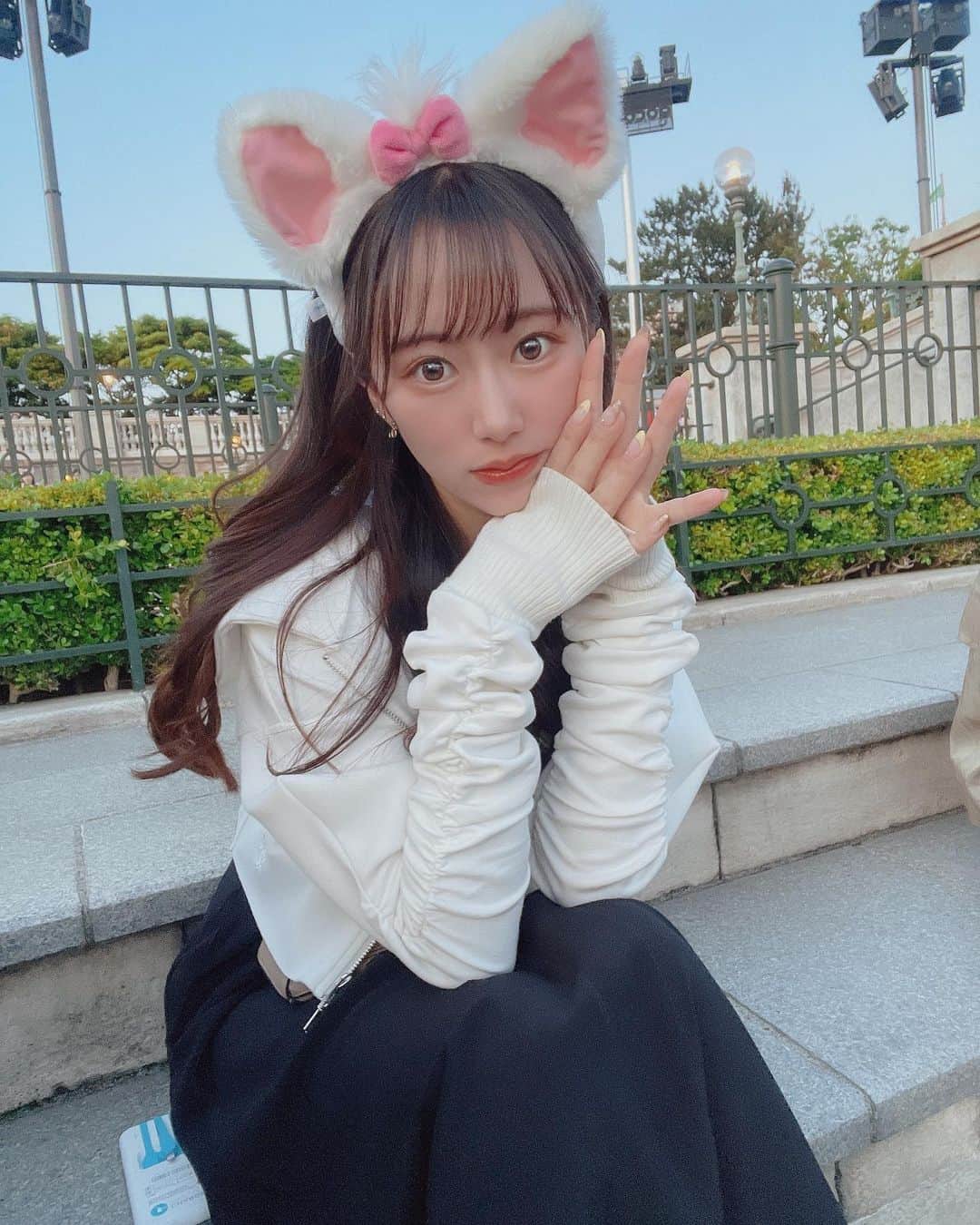 瀬階りりあのインスタグラム：「初ビリーブ初地蔵🌙🤎 DPA課金する価値ありすぎでした😭  #believeseaofdreams #ビリーブ #tds」