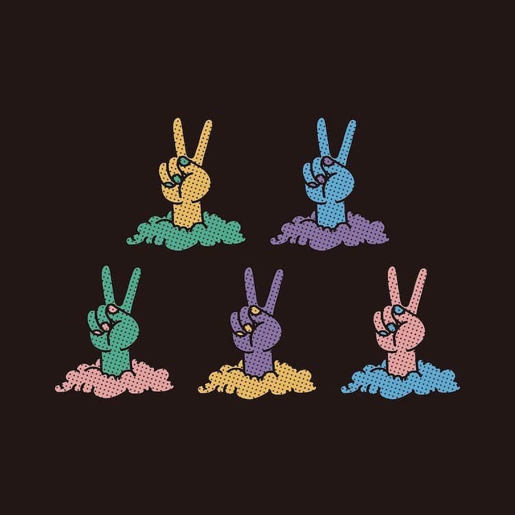 竹中夏海のインスタグラム：「本日リリースのきのホ。2ndフルアルバム「リビングデッド」の収録曲「ゲイン」の振付を担当させて頂きましたー！  この子たちはねぇ、会う度に凄くなっていってます  全員それぞれの角度からパフォーマンスへの感度が高いので、言われたことをグビグビ飲み込み吸収して、みるみる成長していくから私も色んなことをつい要求してしまいます  これでまだデビュー1年半…！  今回の「ゲイン」はダンスというよりも舞劇に近くて、みんな前のめりに練習してくれたんですが 振り入れのあとにもろおかさん（マネージャーでもあり振付も作れてダンス指導もできるきのホ。のスーパースタッフさん）が  「振付の細かい設定を言葉で確認してもいいでしょうか？」 と言ってくださって マストで伝えるべきところは本人たちに伝えてるんですが、裏設定みたいなものは時間の都合もありなかなか全部は話しきれないんですよね  作り手の自己満足な部分も正直あるし  でもあぁ、きのホ。は、あちらからそれを確認してくれるんだなぁ、と感激しました  し、 きのホ。には伝えすぎなんてことはなく最初からぜんぶ委ねるべきだったなぁと反省もしました  まだまだ学ぶことだらけです  ライナーノーツ的な感じで今回はここにそのメモを残しておきますね 観る人たちはこれ、知ってても知らなくてもいいかなと思いますのでお好みで読んだりやめたりしてください  ---------------------------  ・イントロ部分➡︎そのあとのらねちゃんの「知らない方が良かったとか〜」の部分がマルチバース的なちがう自分に思いを馳せる歌詞なので、そのフリのような感じで5人でわいわいと楽しそうにしているとその後の歌詞の寂しげな感じがより引き立つかな、という感じです  ・「お里が知れちゃう」後の間奏➡︎サビの振付をみりちゃんがみんなに指導する振付ですが、きのホ。の「日常」を表してます。それをどこか俯瞰してるというか、未来から過去の時間としてみんなが見てるイメージです  ・1サビ後の間奏➡︎生活していくことはどこか戦いでもあるので一生懸命生きるほど満身創痍になっていくこともあるけど、ボロボロになってもみんなでどうにかこうにか支え合って持ち直す、という表現です  ・ラスサビ後の間奏（アウトロ？）➡︎1サビ後の間奏に近いイメージですが、日々のダメージの受け方や持ち直し方は人によって違うし違っていいし、そういうところにも個性が出てきのホ。おもしろいなーのイメージです  ・ラストこはちゃんパート➡︎集団行動的な動きにしてます。同じメロディで最初の方のらねちゃんパートの「知らない方が〜」のマルチバース的世界というか、近くにはいてすれ違ったりはしてるかもしれないけど出会っていなかったかもしれないきのホ。メンバーを表現してます  ・ラストくるちゃんパート➡︎目を隠しているのは、毎日生活してると大切なものって案外すぐ見落としたり霞んでしまいがちだけど、ふとした瞬間に気づいたり見つけたりできる、というのを最後の最後にまた目隠しをとることで表現しています  ------------------------  さらに彼女たちは現在、"音楽劇“（作・演出ヨーロッパ企画）で全国ツアー中です  ほんとに見たこともない領域のグループになりそう ✌️✌️✌️✌️✌️  assistant❤︎ @risa92927  Guide dancers❤︎ @risa92927 @katoeri2653 @naruetabei18 @yuzumt_ @chiacoco_127   #きのポ #リビングデッド #ゲイン #いまゾーンB #idol #choreography」
