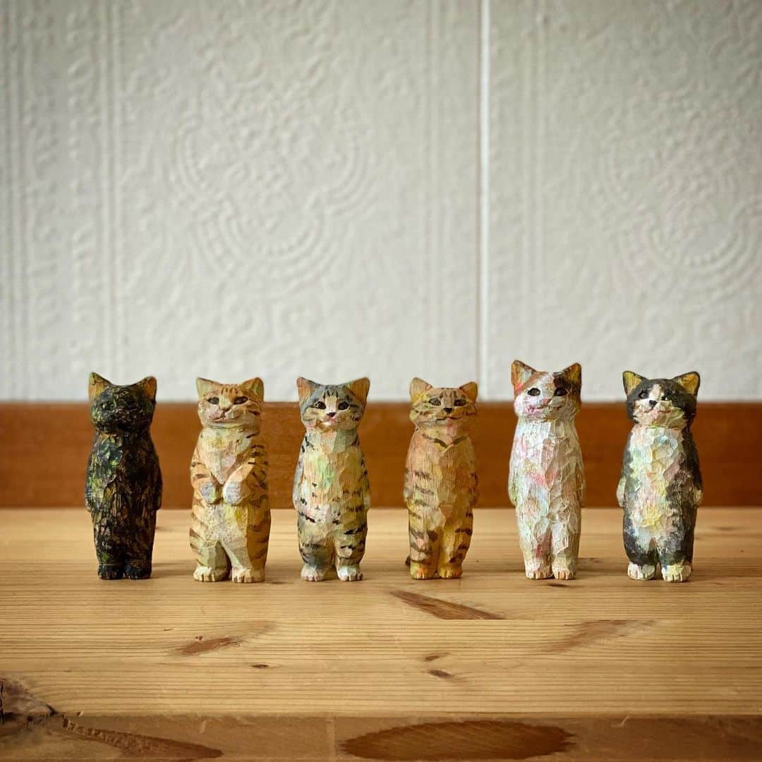 花房さくらさんのインスタグラム写真 - (花房さくらInstagram)「見覚えある方もいるかも、 久々の彼らです。  「我らワークショップで生まれた六獣士！」  #この夏始動  #cat #sculpture #hanafusasakura」5月24日 22時17分 - sakura_hanafusa