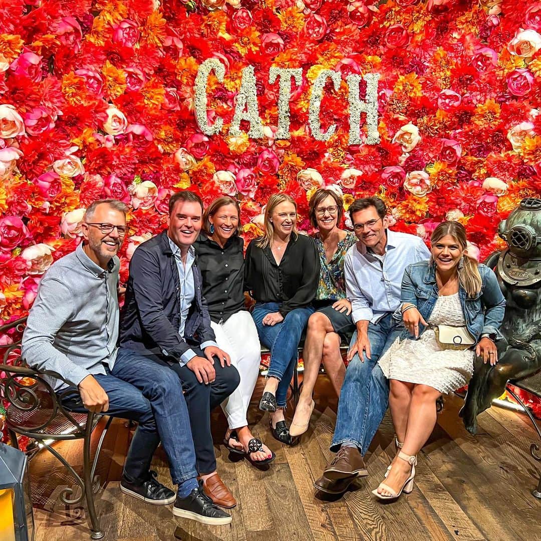 モーガン・プレッセルのインスタグラム：「Birthday in Vegas! Fun night celebrating at one of my fav spots. Thanks for all the birthday love! ❤️」