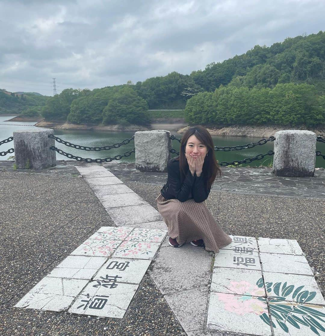 にゃんさんゴルフさんのインスタグラム写真 - (にゃんさんゴルフInstagram)「福島県と宮城県の境目🐈🐈 　 すごく山道でちょっと酔った🚘笑  #宇多川湖#福島県#宮城県 #相馬市#国内旅行#ドライブ」5月24日 23時24分 - miiiii0228