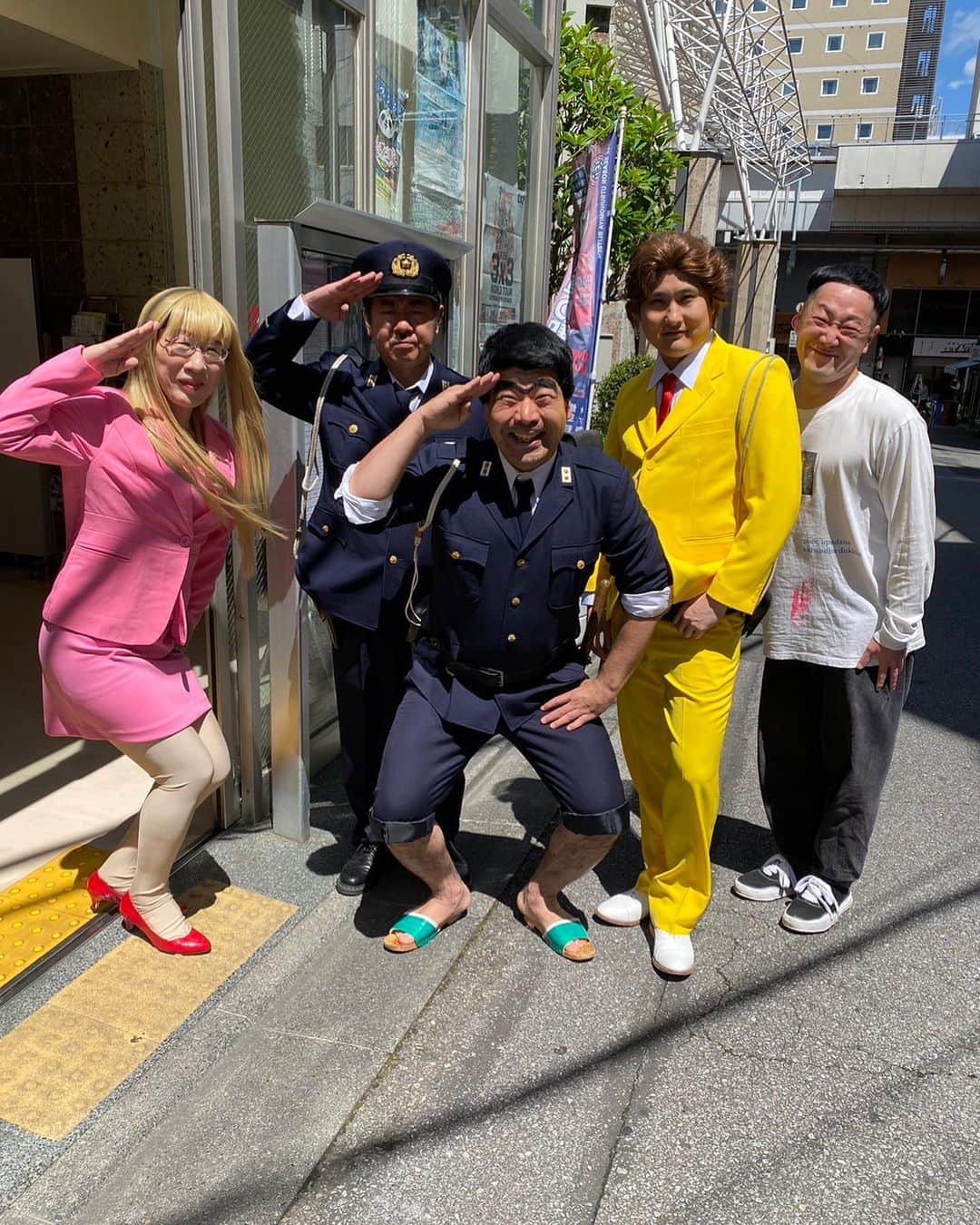 井元英志のインスタグラム：「有吉の壁ありがとうごさいました！☺️ ギョーザの皮は薄いタイプが好きです☺️ #有吉の壁 #宇都宮 #こちら宇都宮観光案内所 #こち宇都 #ギョーザマン🥟」