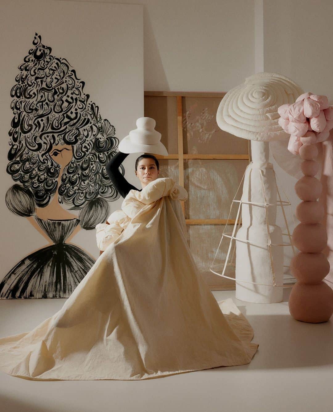 AnOther Magazineのインスタグラム：「“Growing up in Iran, I did what all girls of my generation did – as I was told,” milliner @maryamkeyhani tells @rose_dodd. “Because as far as we knew, there would never be another option.”⁠ ⁠ In the new issue of AnOther Magazine, Berlin-based artist and milliner Maryam Keyhani talks about her art and why the protests in Iran are “a revolution for women, life and freedom.” See more at the link in bio 📲⁠ ⁠ Taken from the Spring/Summer 2023 issue of AnOther Magazine⁠ ⁠ Photography by @leawormsbach⁠ Hair by @norinorinorikohair⁠ Make-up by @ischrak_nitschke」