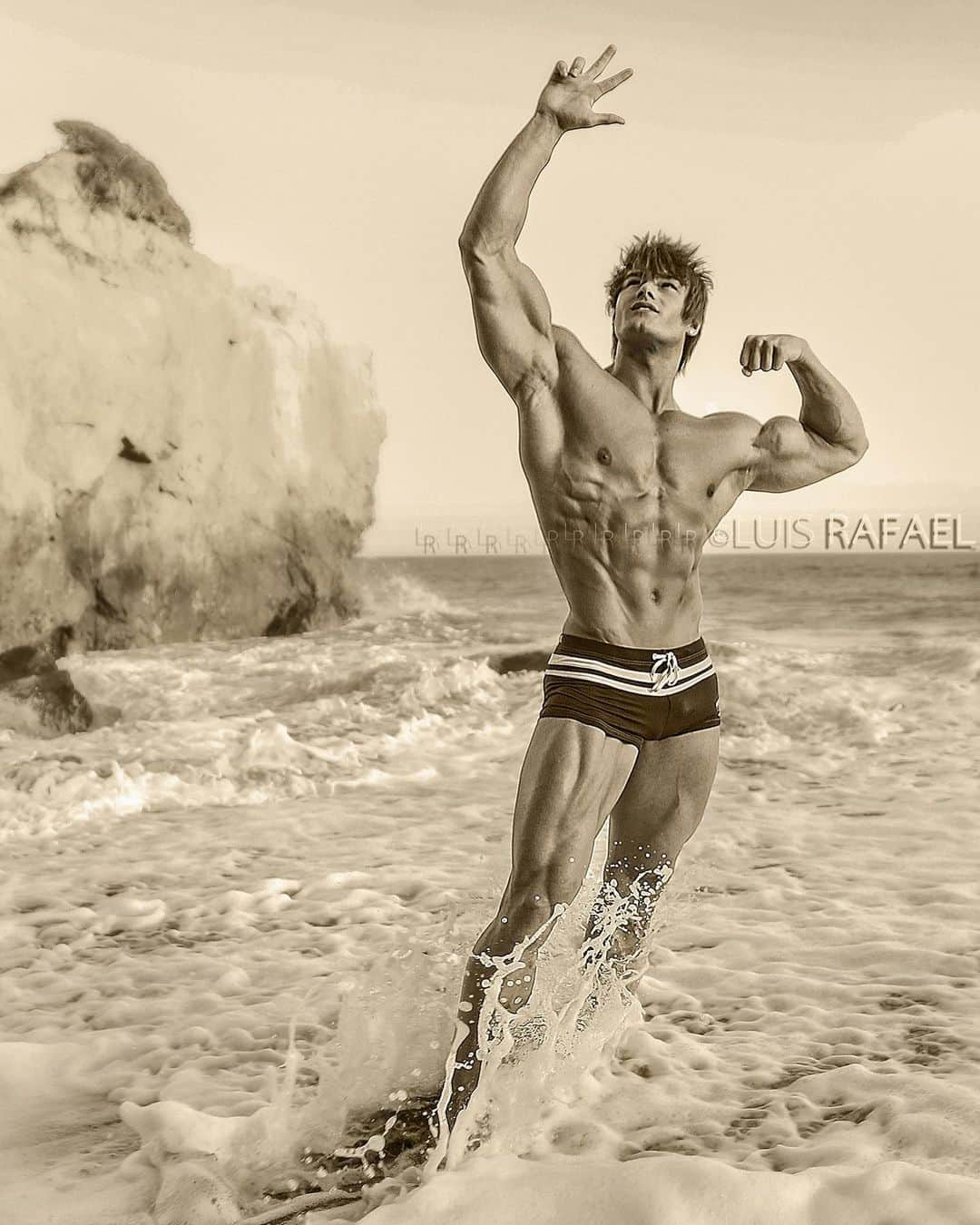 Jeff Seidのインスタグラム：「Jeff Seid is the name and aesthetics is my game 😉」