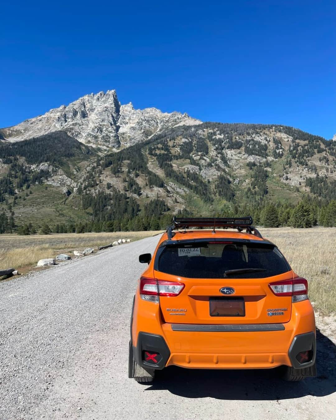 Subaru of Americaさんのインスタグラム写真 - (Subaru of AmericaInstagram)「Would you rather spend the weekend... Adventuring to the mountains ⛰️ or to the beach 🏖️ ? Use emojis to vote in the comments!  (📸: #SubaruAmbassador @reesejmeyer)」5月25日 3時12分 - subaru_usa