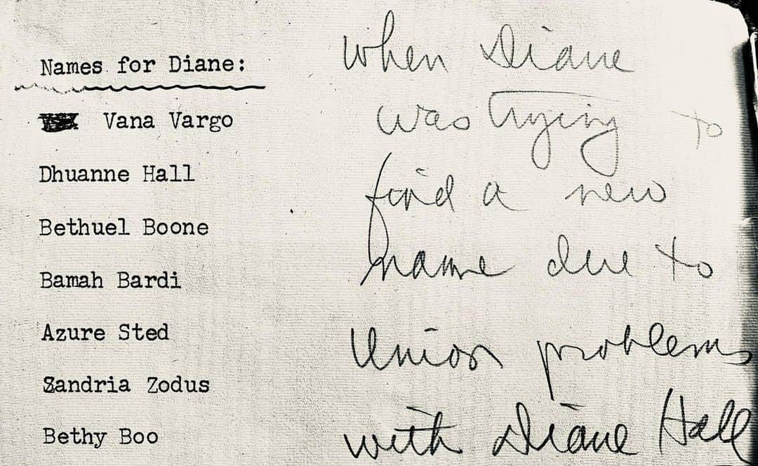 ダイアン・キートンのインスタグラム：「I DON’T KNOW… I SORT OF THINK I SHOULD HAVE CHOSE BETHUEL BOONE. WHAT DO YOU THINK? BE HONEST.」