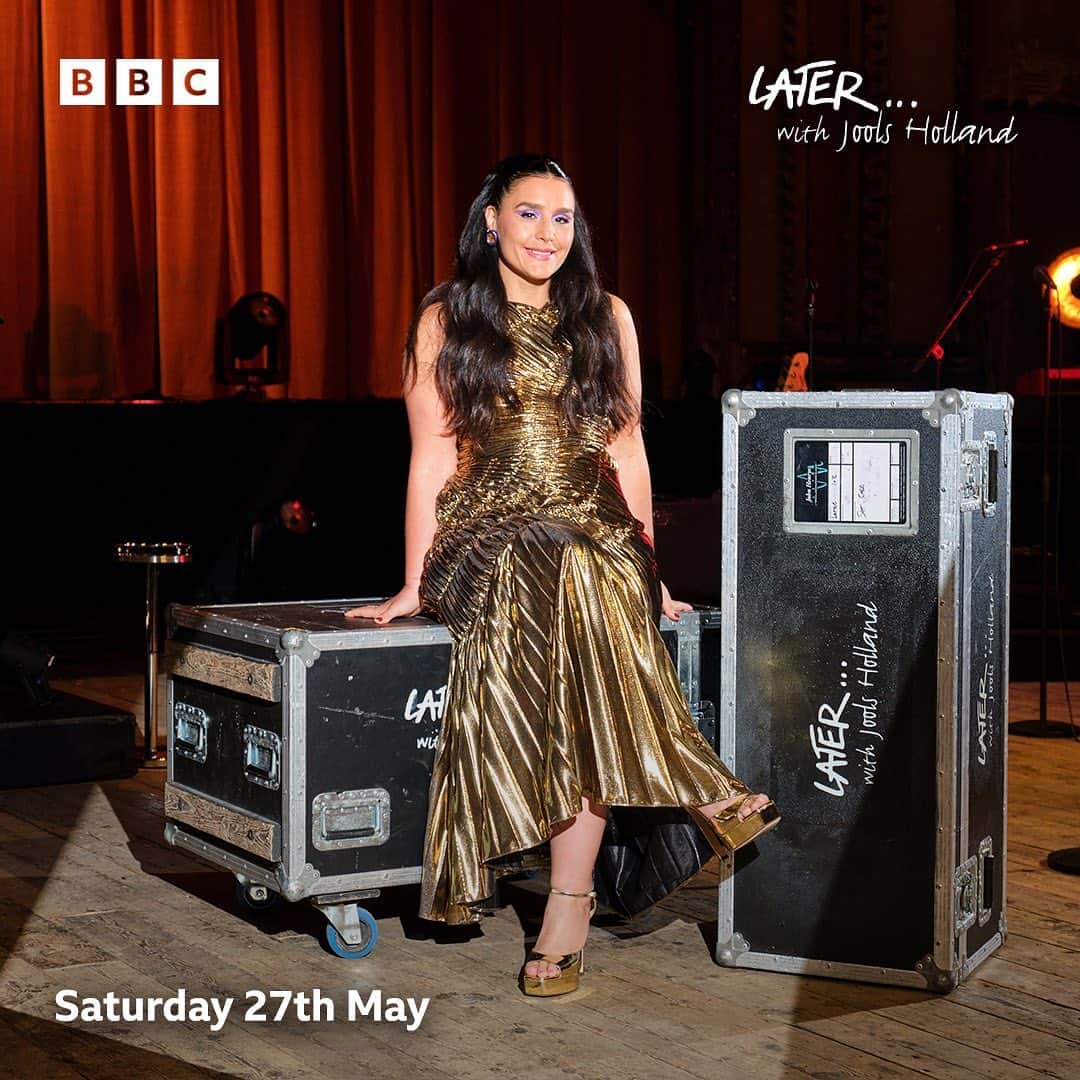 ジェシー・ウェアのインスタグラム：「Always my favourite show to perform on! Watch me performing on Later… with Jools Holland this Saturday May 27th from 10.10pm @bbctwo @bbciplayer xx」