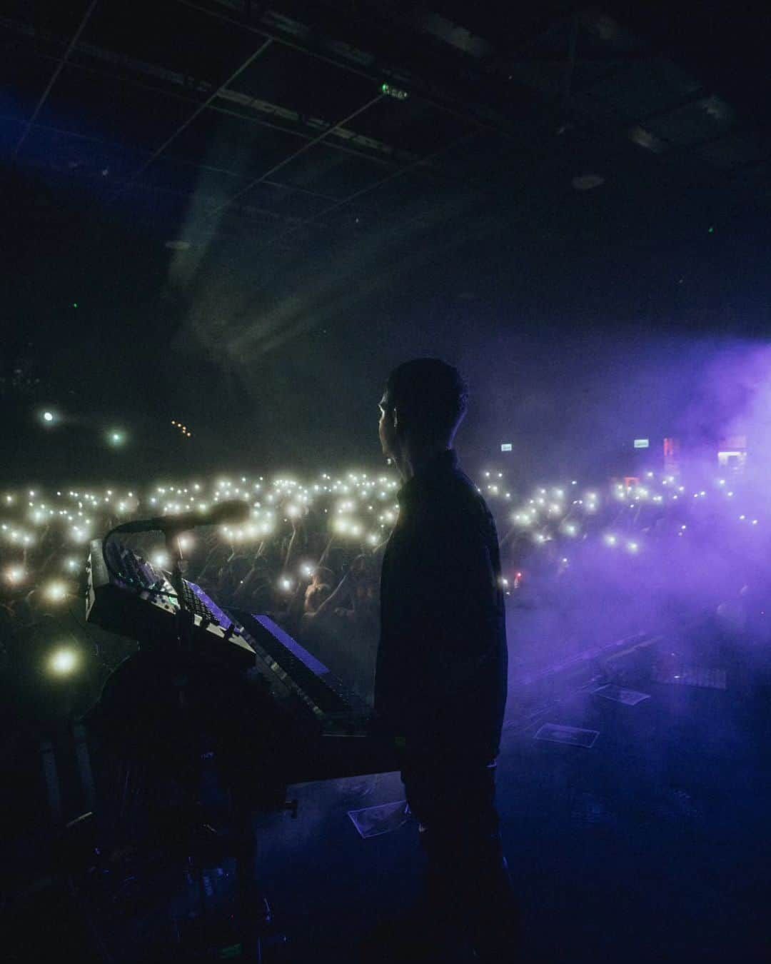 Tokio Hotelさんのインスタグラム写真 - (Tokio HotelInstagram)「Final dance in Kraków! Thank you guys! ❤️  📸 @leonschlesselmann」5月25日 4時06分 - tokiohotel