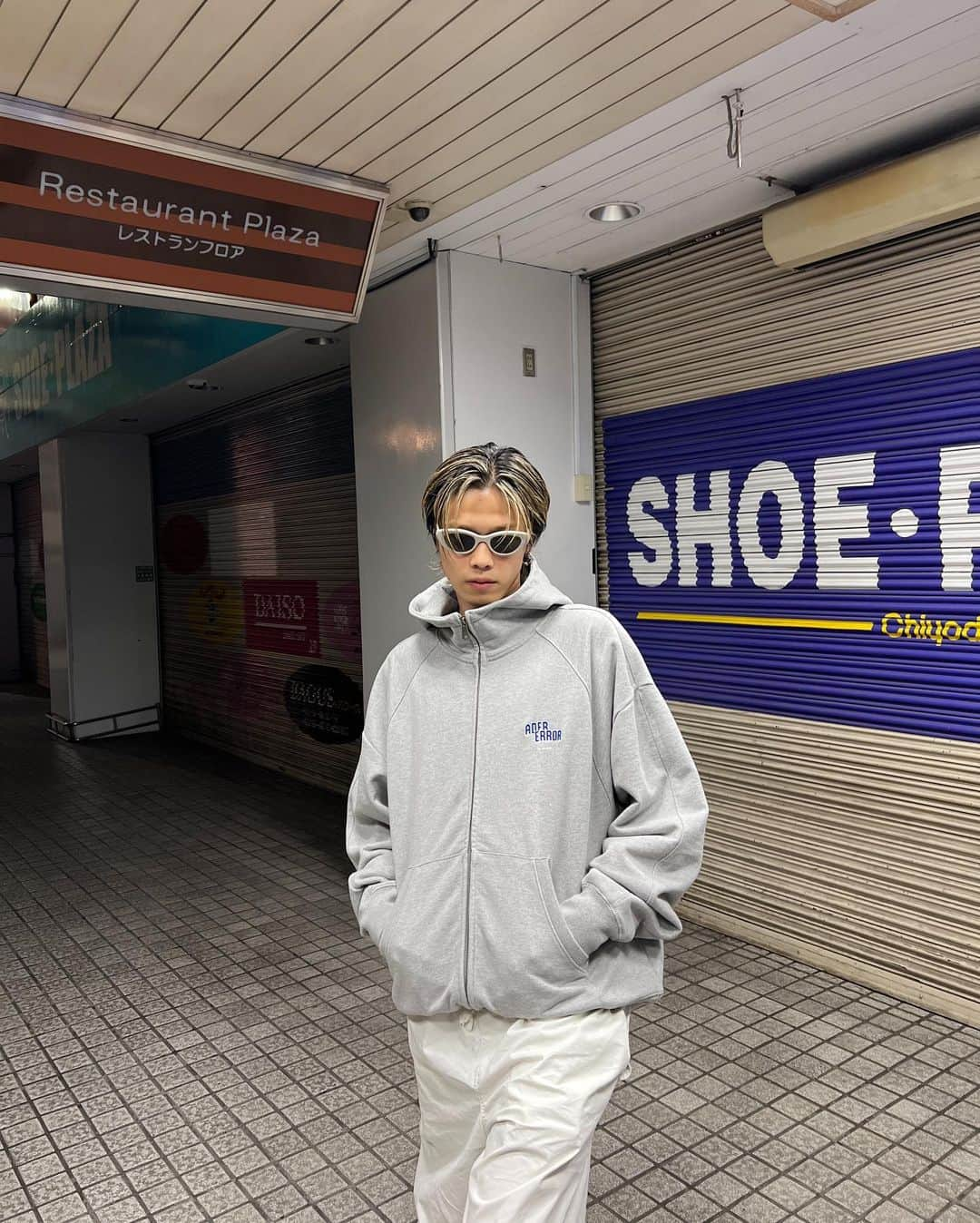 やまとさんのインスタグラム写真 - (やまとInstagram)「👽👾🤖  Hoodie: @ader_error  T-shirt: @birdog_official  Bottoms: @stussy  Sneaker: @nike × @unionlosangeles  #sneaker #y_kicks」5月25日 14時01分 - com.yamato