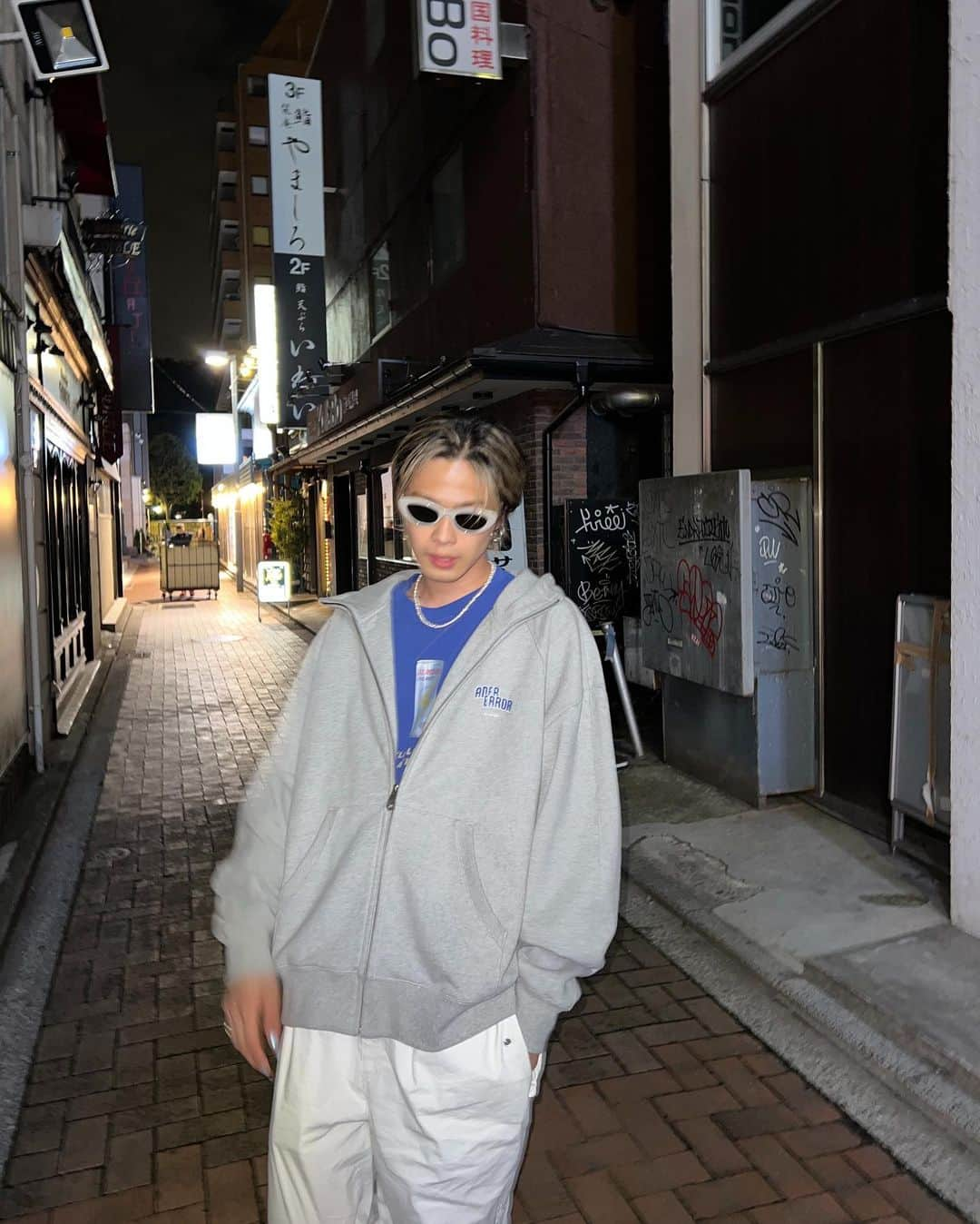 やまとさんのインスタグラム写真 - (やまとInstagram)「👽👾🤖  Hoodie: @ader_error  T-shirt: @birdog_official  Bottoms: @stussy  Sneaker: @nike × @unionlosangeles  #sneaker #y_kicks」5月25日 14時01分 - com.yamato