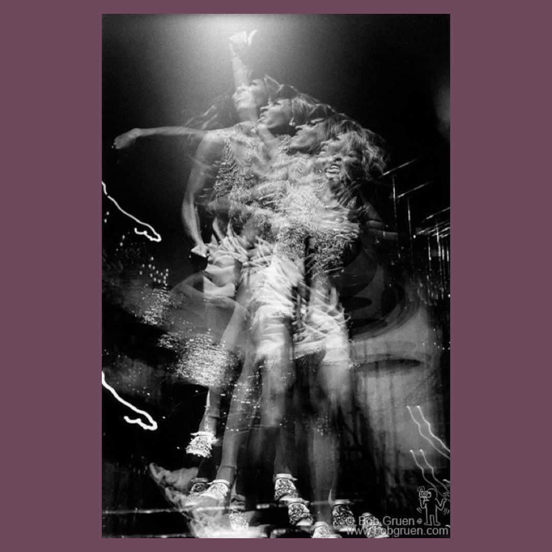 アレクサ・チャンさんのインスタグラム写真 - (アレクサ・チャンInstagram)「Tina Turner by Bob Gruen. 🖤」5月25日 14時10分 - alexachung