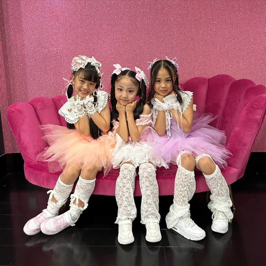 Ruuのインスタグラム：「かわいすぎまへんか？😵‍💫💖🎀 @ricca.1116 @chiho_riho」