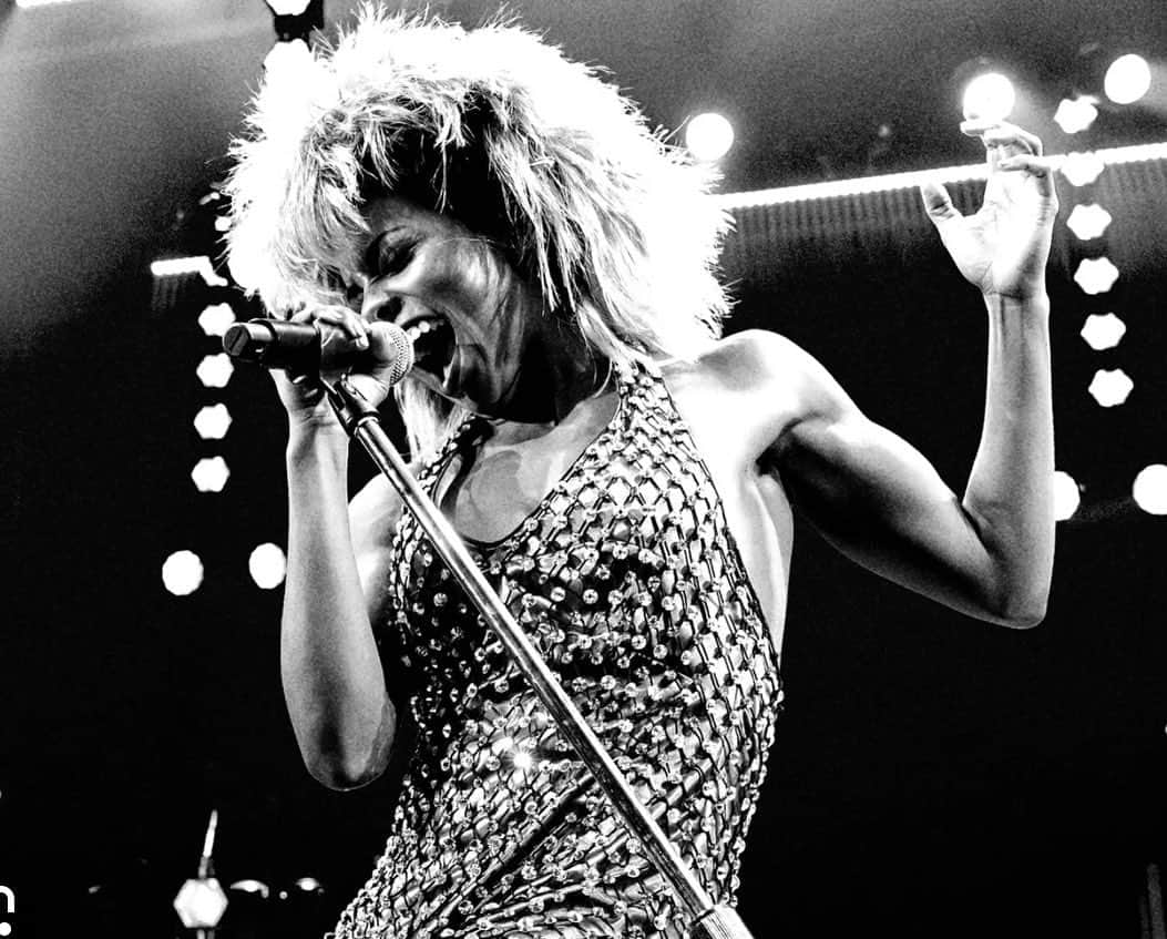 マリン・アッカーマンのインスタグラム：「You were Simply the Best…#RIP to the queen of everything ⭐️ You will forever live on in all of our hearts. #tinaturner #queen #angel」