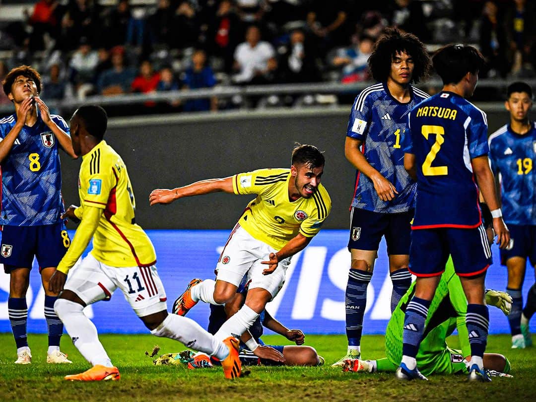 Goal Japanさんのインスタグラム写真 - (Goal JapanInstagram)「🇯🇵 逆転負けで第2戦を落とす 🇨🇴 前半30分にCKから #山根陸 のゴールで先制した #U20日本代表 だが、後半にアスプリージャとアンヘルに得点奪われ連続失点。コロンビアに逆転負けを喫し、グループステージ 2位となった。(Photo: Getty Images)  #soccer #football #FIFA #fifau20worldcup #u20worldcup #daihyo #japan #サッカー #フットボール #FIFAU20ワールドカップ #U20ワールドカップ #日本代表 #⚽」5月25日 9時00分 - goaljapan